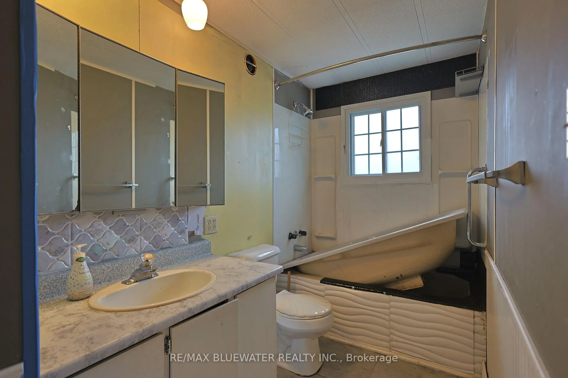 Photo 23 of 39 St Andrews Place, South Huron, Stephen — HOMEH