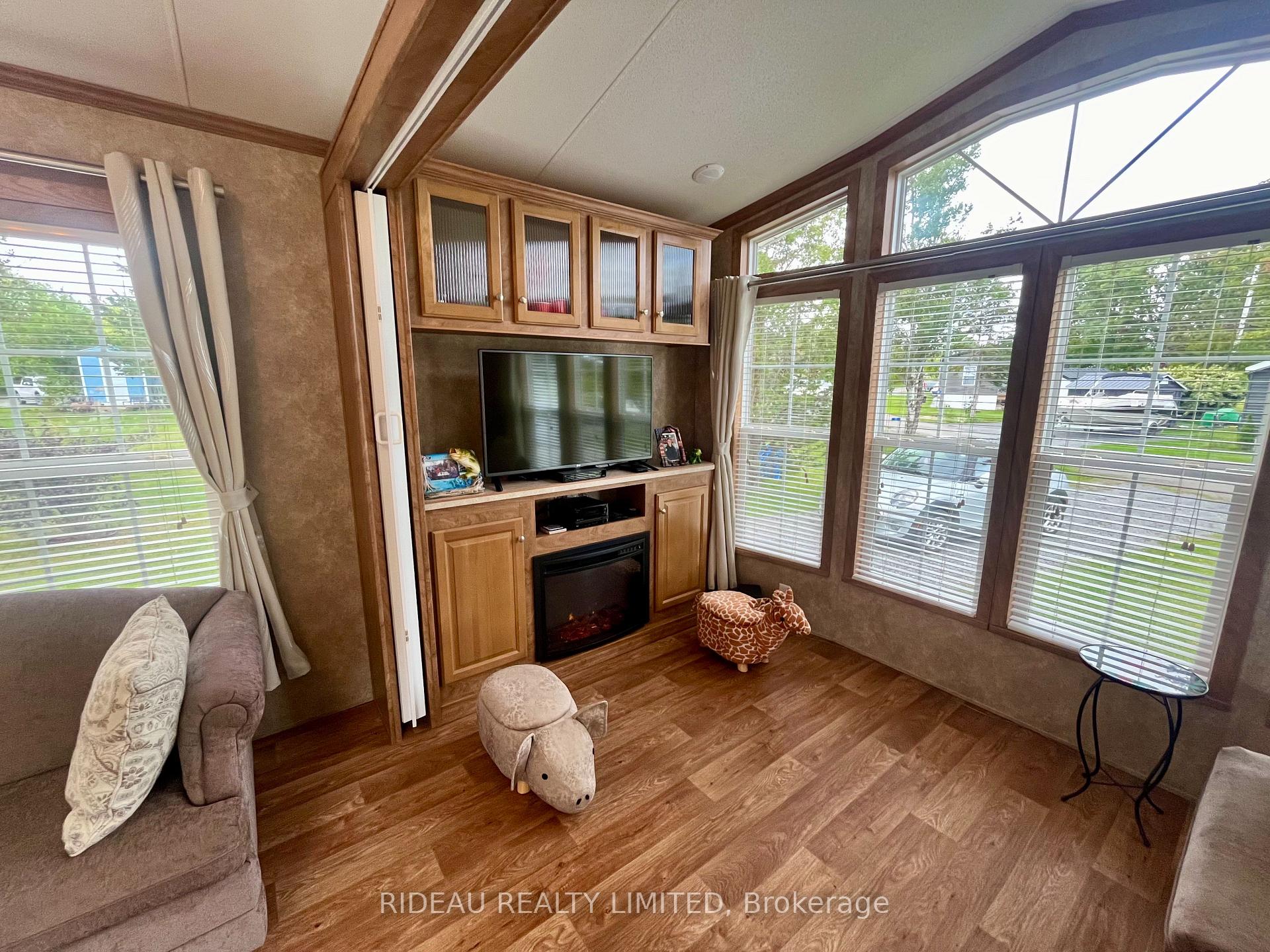 Photo 7 of 72 Rideau Mac Resort Road, Rideau Lakes, Rideau Lakes (South Elmsley) Twp — HOMEH