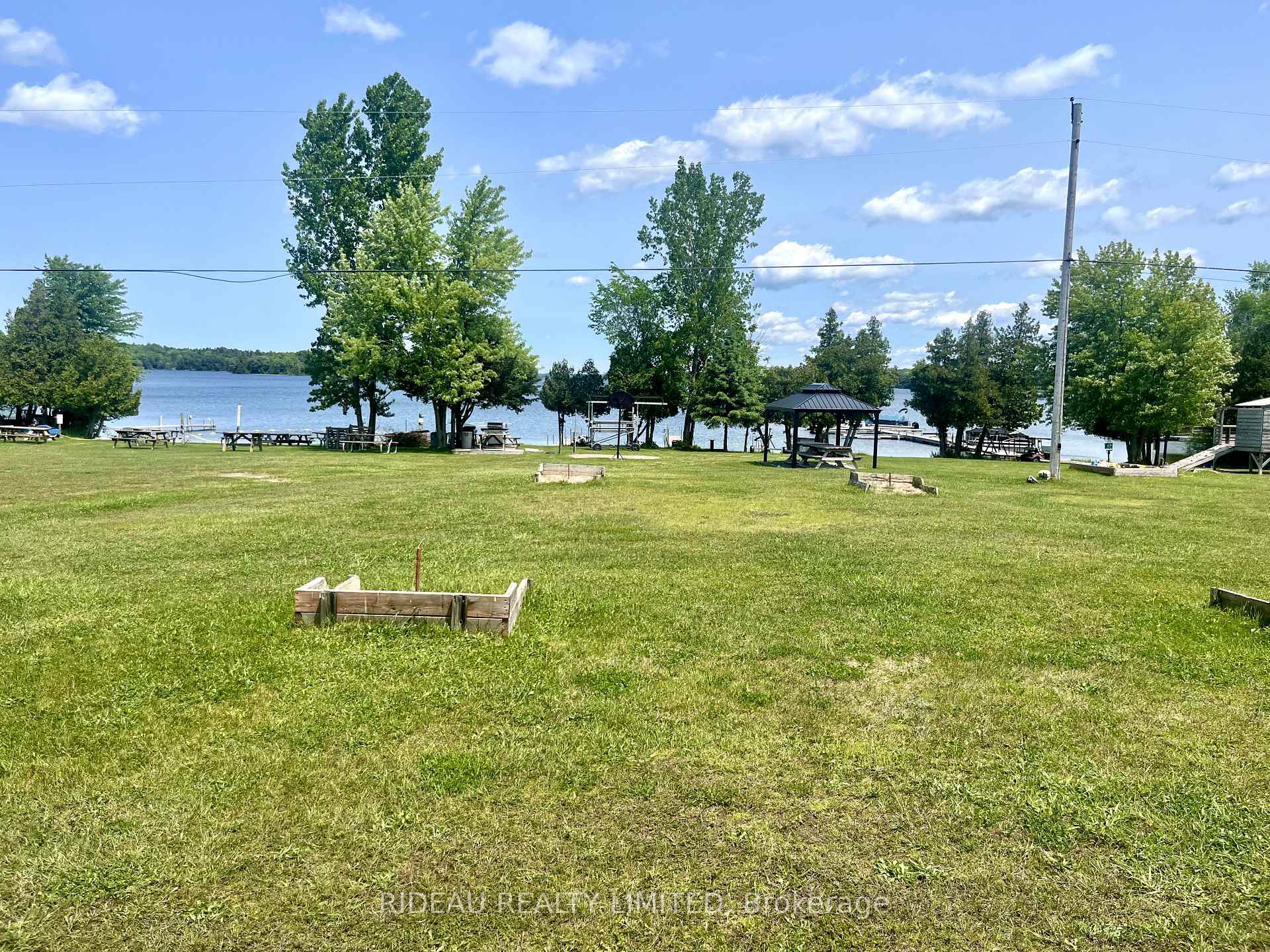 Photo 14 of 72 Rideau Mac Resort Road, Rideau Lakes, Rideau Lakes (South Elmsley) Twp — HOMEH
