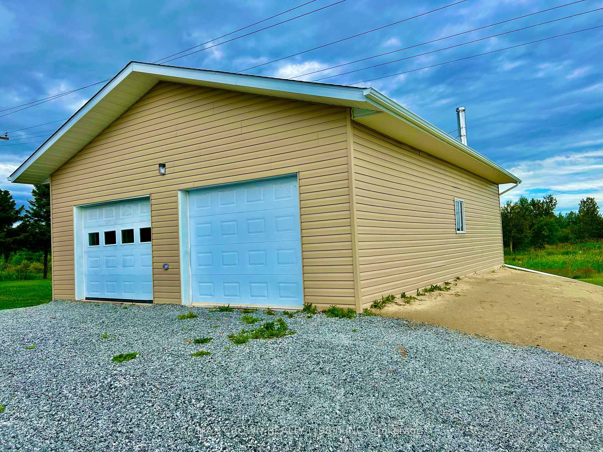 Photo 10 of 919 Highway 11, Smooth Rock Falls, SRF — HOMEH