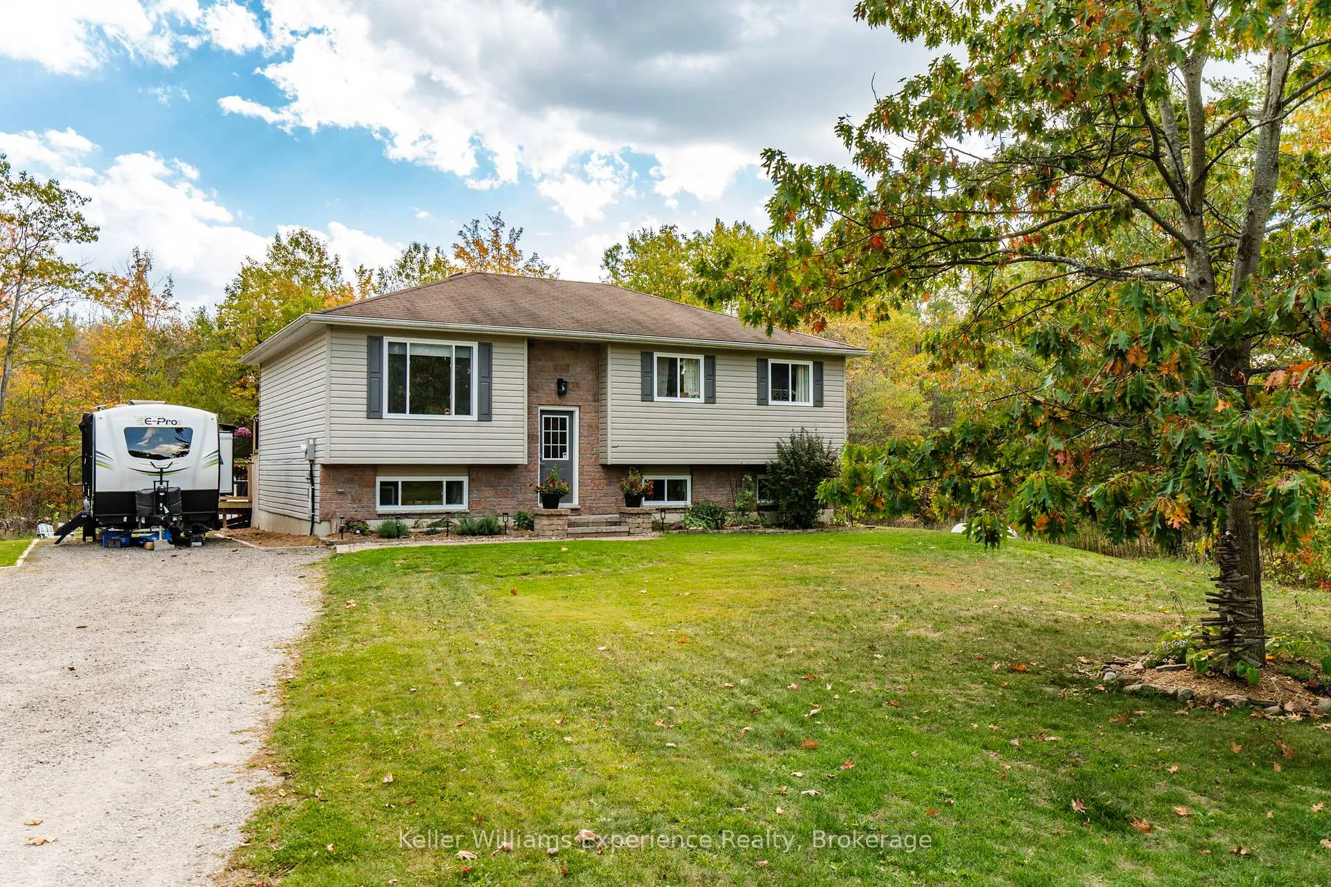 Front of 2891 Brady Drive