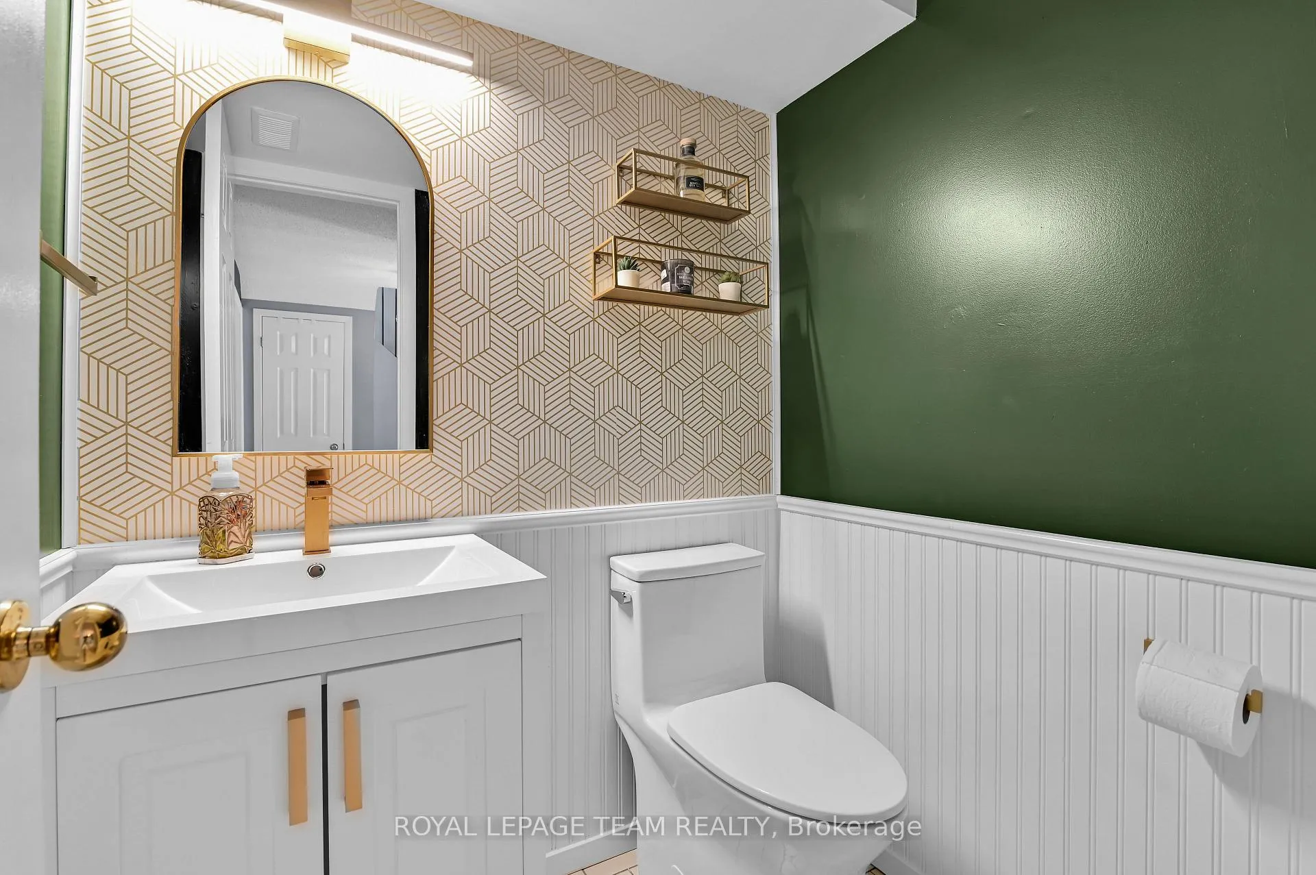 Photo 6 of 140 Centrepointe Drive, Ottawa, Centrepointe — HOMEH