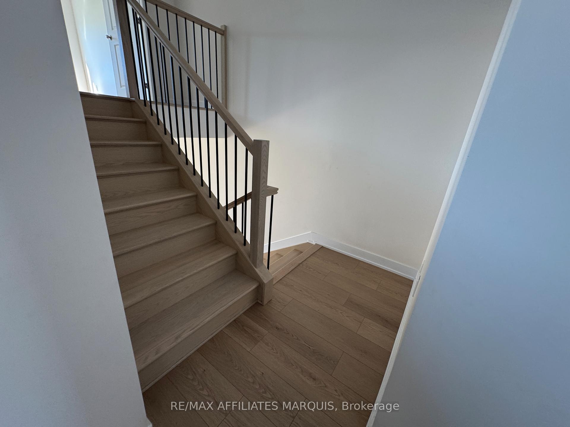 Photo 8 of 21 Margaret Graham Terrace, Smiths Falls — HOMEH