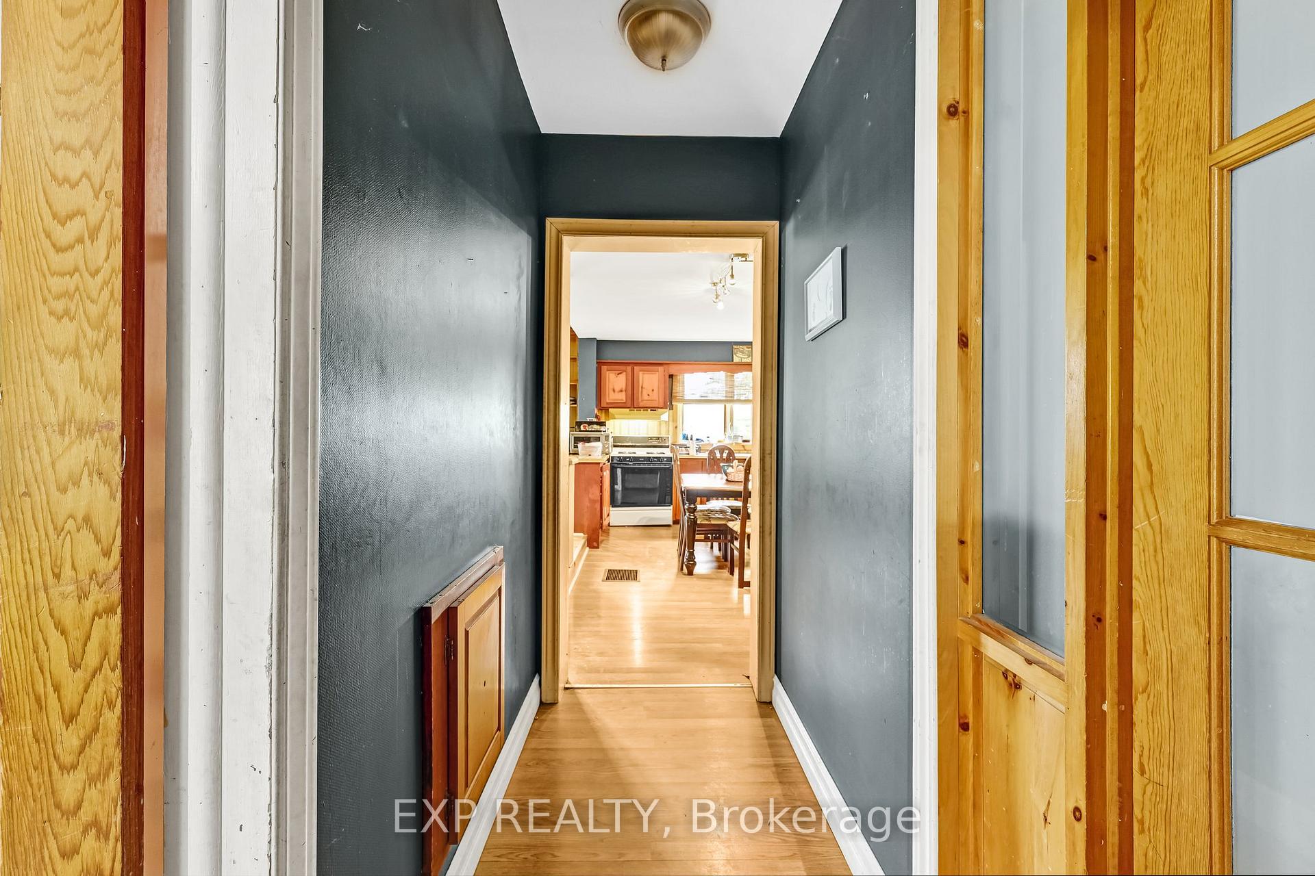 Photo 11 of 56 Victoria Avenue E, South Huron, Stephen — HOMEH