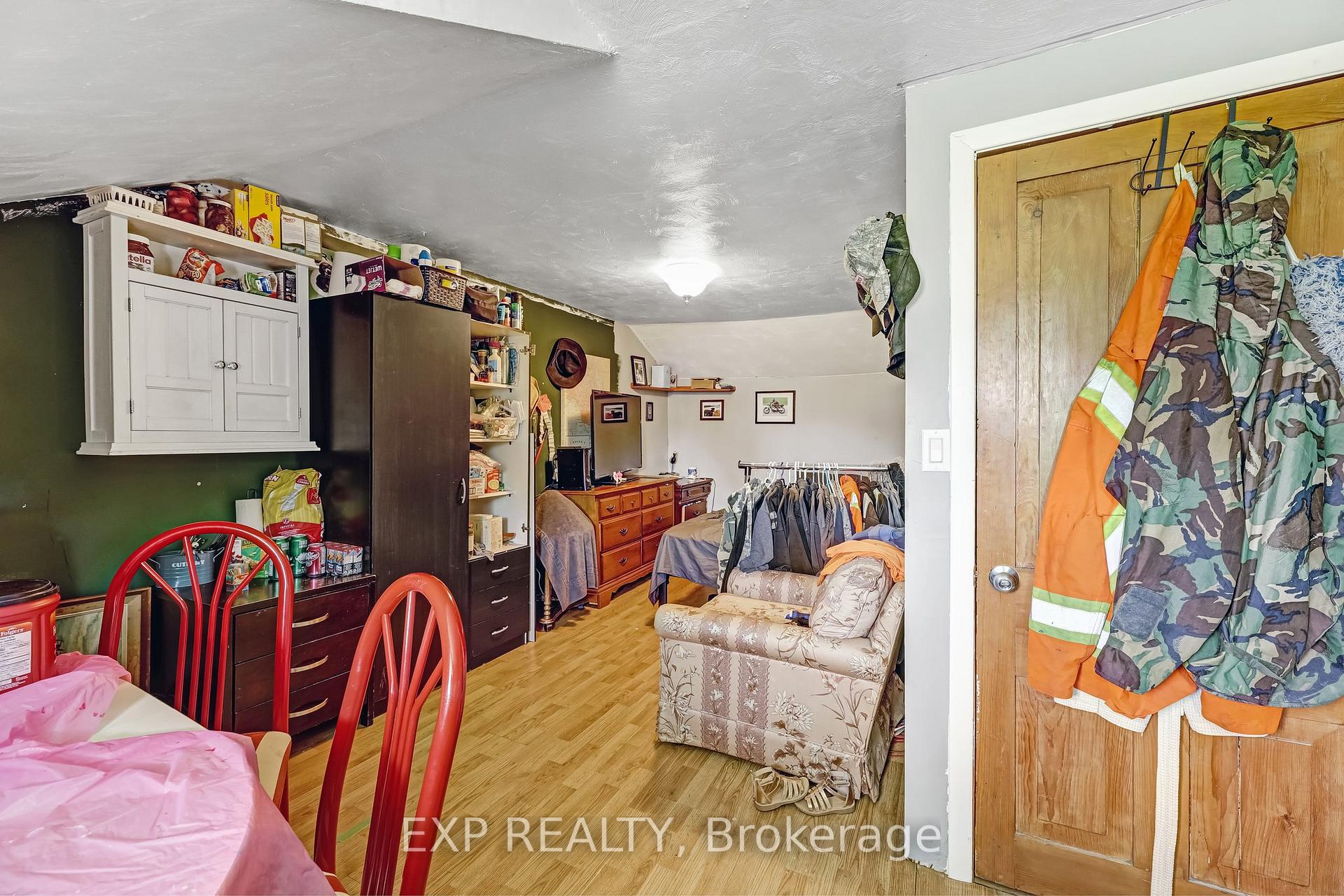 Photo 27 of 56 Victoria Avenue E, South Huron, Stephen — HOMEH