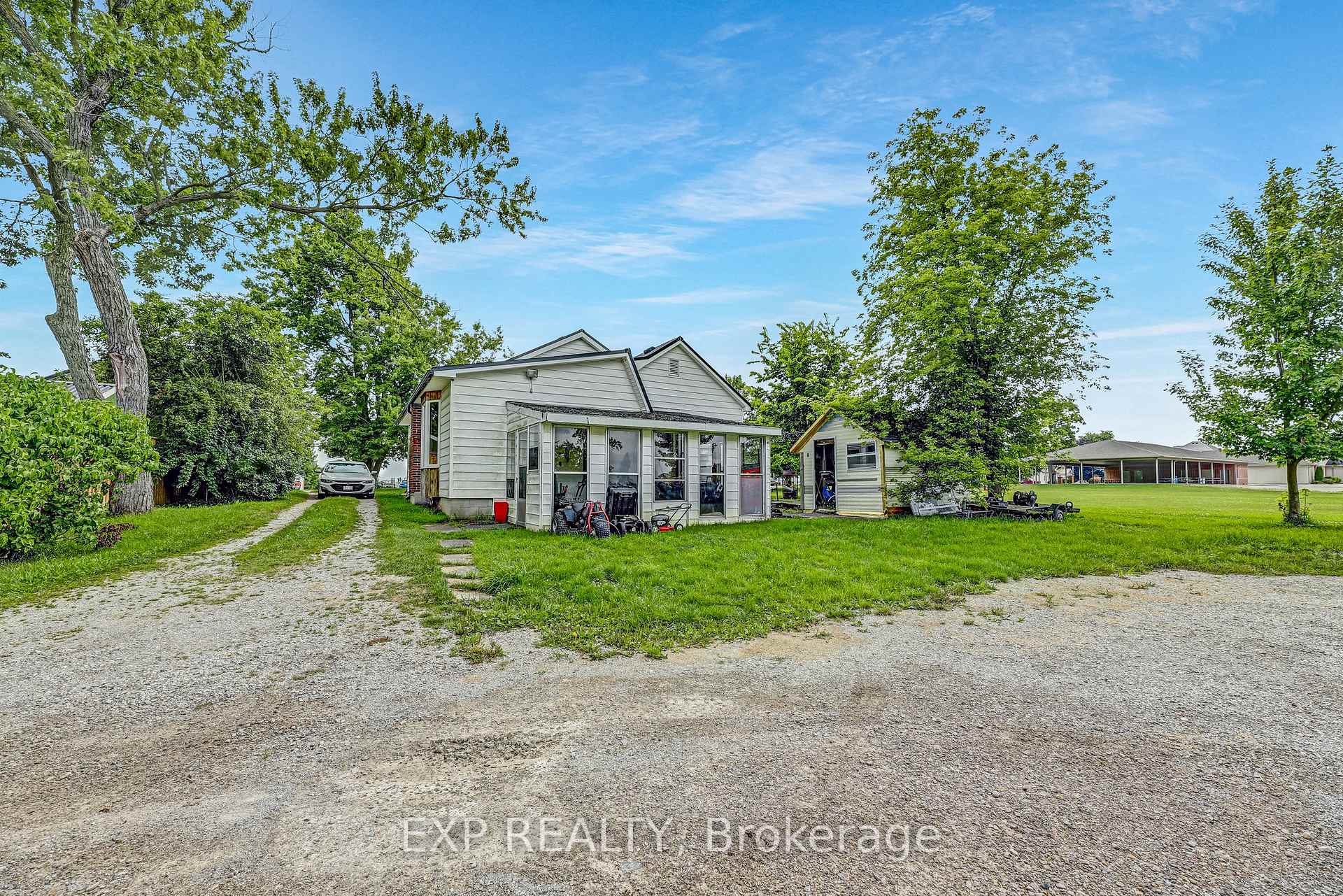 Photo 38 of 56 Victoria Avenue E, South Huron, Stephen — HOMEH