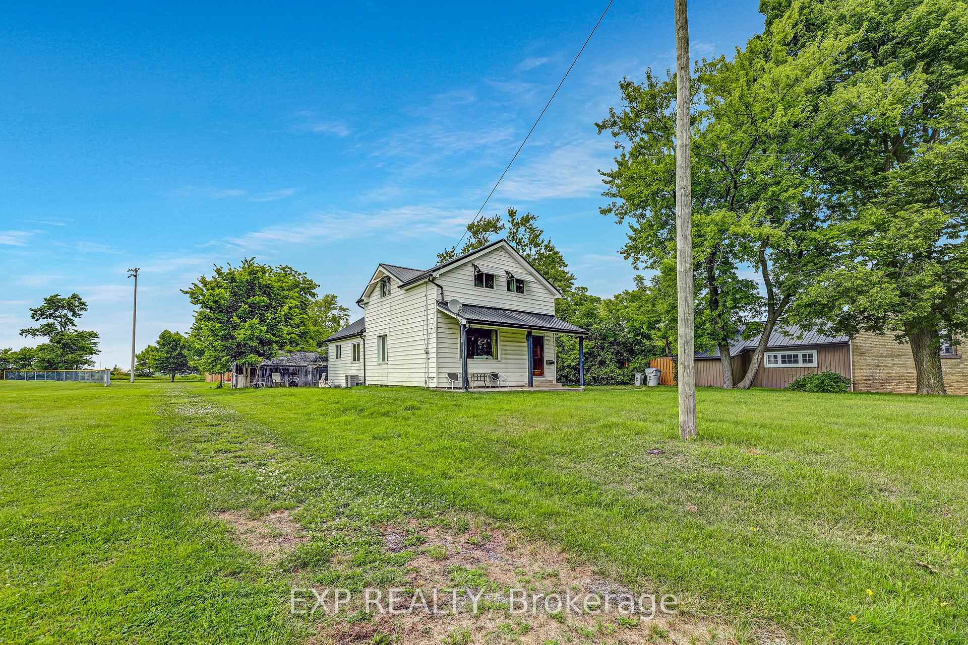 Photo 40 of 56 Victoria Avenue E, South Huron, Stephen — HOMEH