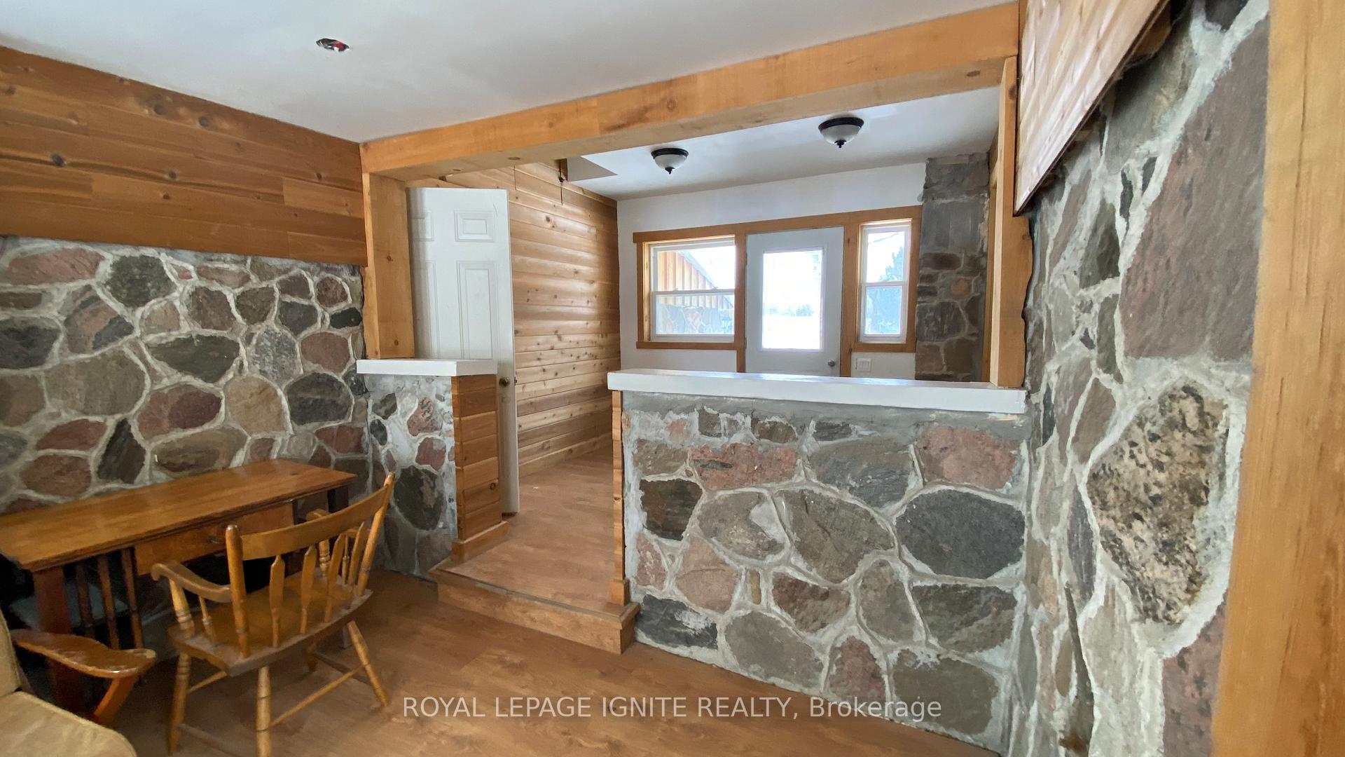 Photo 3 of Unit House, 191 Hwy 47 E, Scugog, Rural Scugog — HOMEH