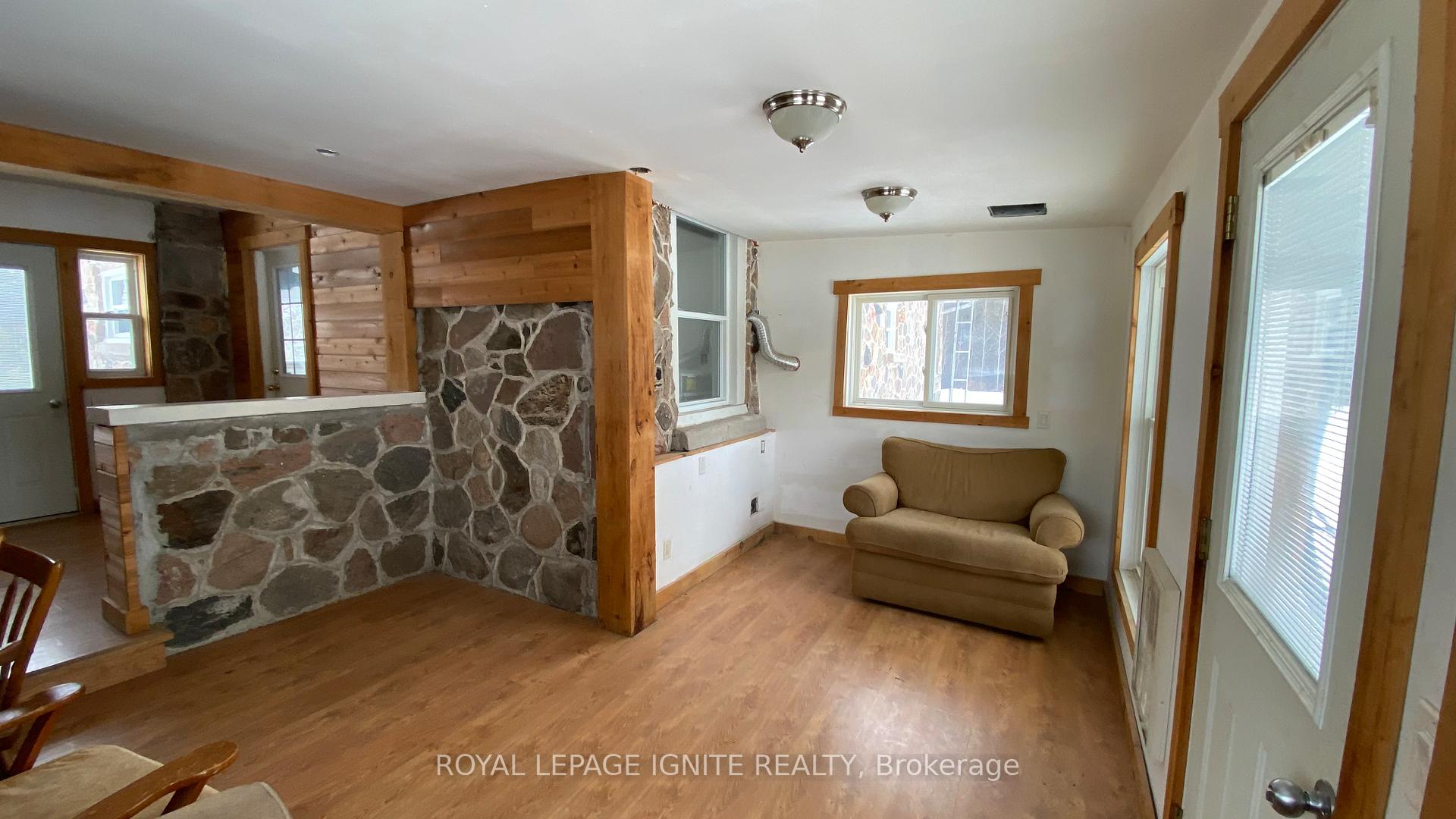 Photo 4 of Unit House, 191 Hwy 47 E, Scugog, Rural Scugog — HOMEH
