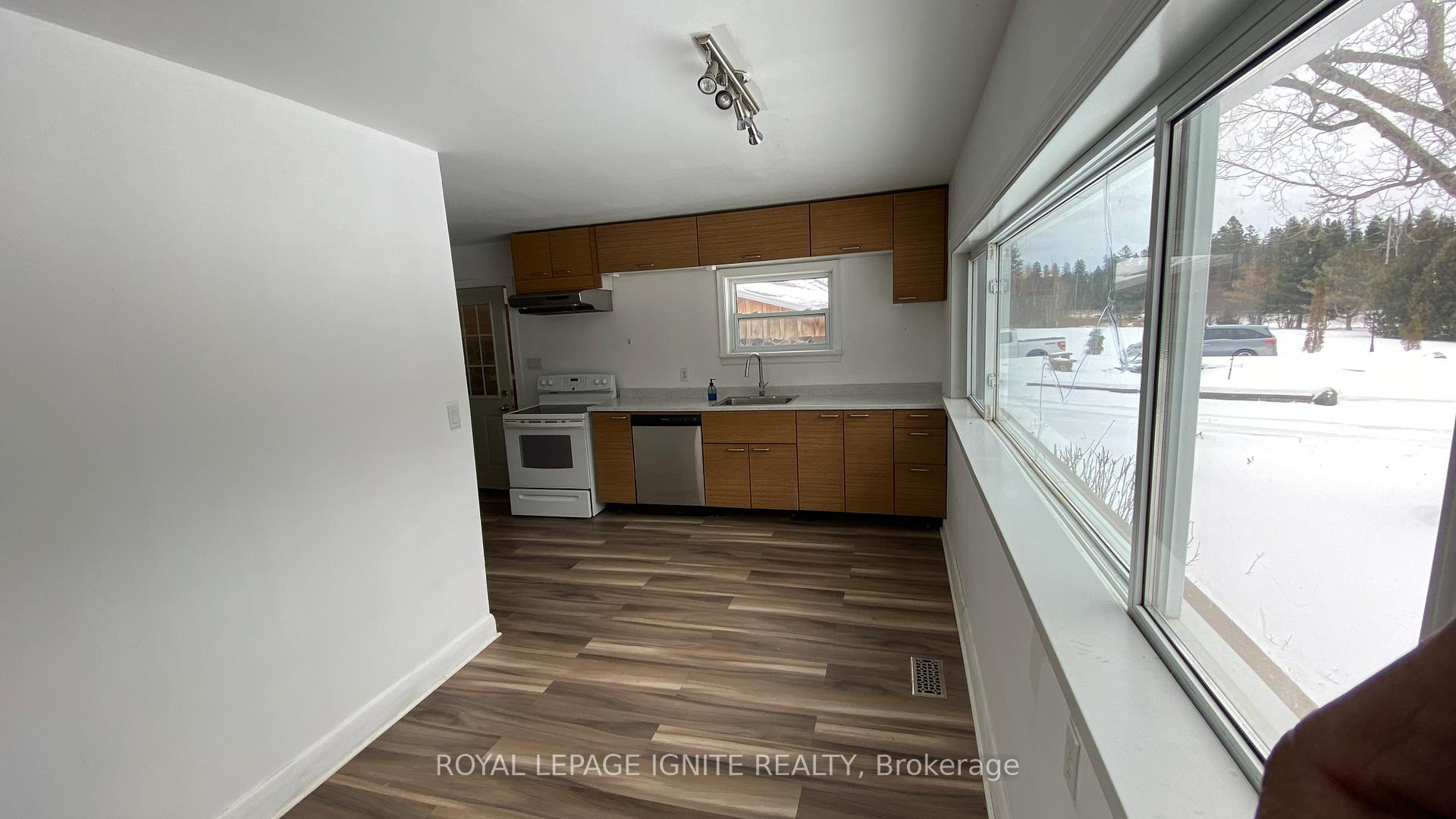 Photo 8 of Unit House, 191 Hwy 47 E, Scugog, Rural Scugog — HOMEH
