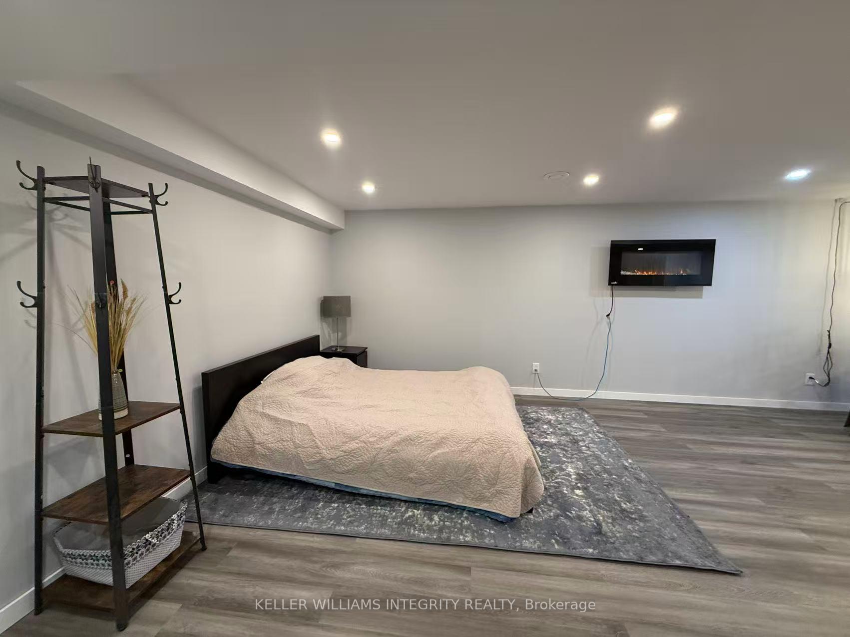 Photo 6 of 106 Elvaston Avenue, Ottawa, Craig Henry/Woodvale — HOMEH