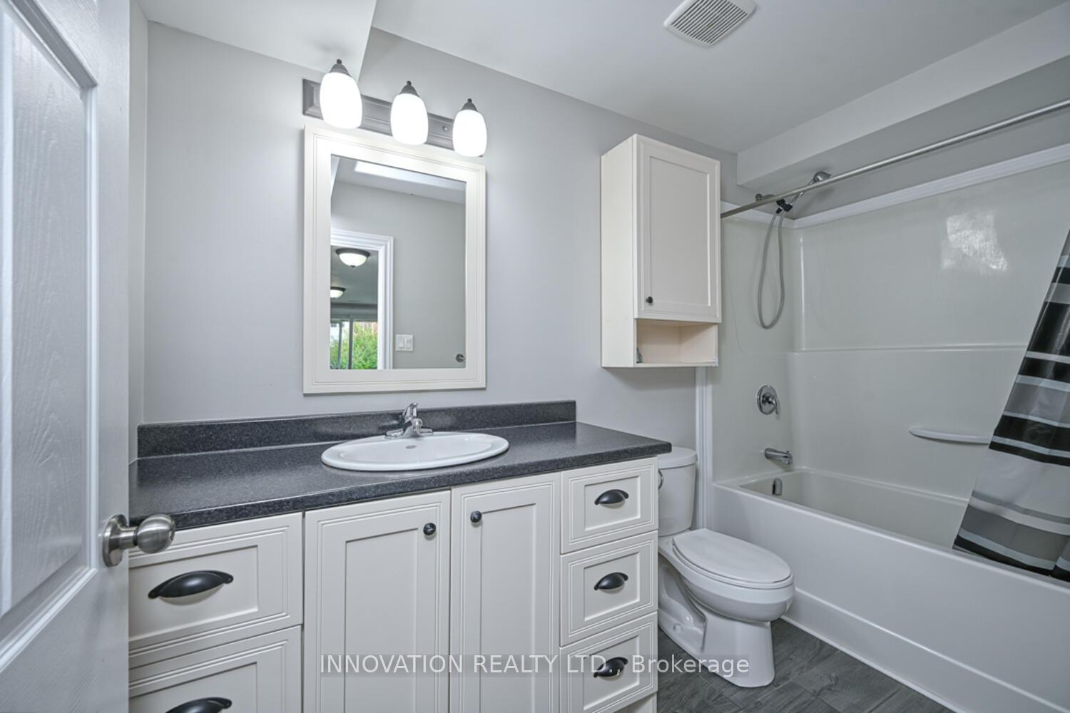 Photo 16 of 28 Code Crescent, Smiths Falls — HOMEH