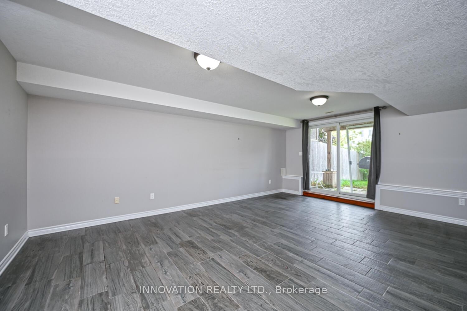 Photo 19 of 28 Code Crescent, Smiths Falls — HOMEH
