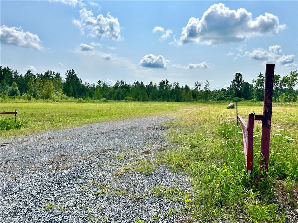 Photo 8 of 3308 Wallace Road, South Dundas, South Dundas (Matilda) Twp — HOMEH