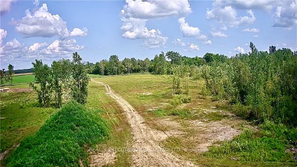 Photo 9 of 3308 Wallace Road, South Dundas, South Dundas (Matilda) Twp — HOMEH