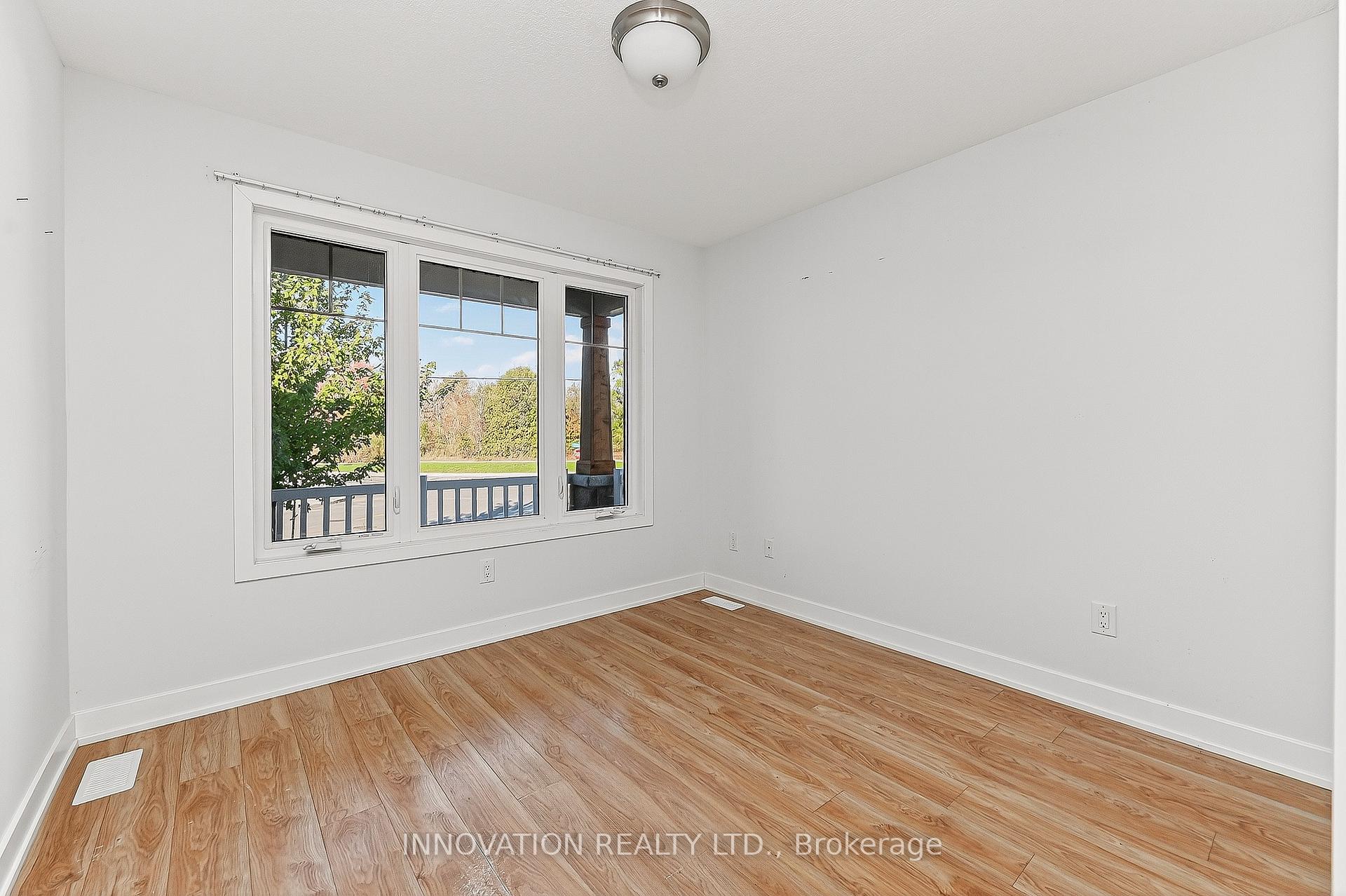 Photo 13 of 5 Lee Avenue, Smiths Falls — HOMEH