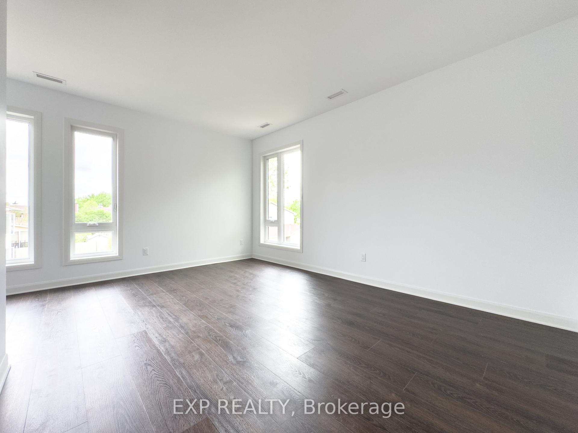 Photo 12 of Unit A, 25 Fair Oaks Crescent, Ottawa, Craig Henry/Woodvale — HOMEH