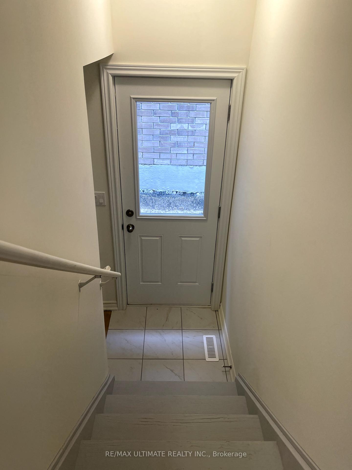 Photo 29 of 80 Robin Trail, Scugog, Port Perry — HOMEH