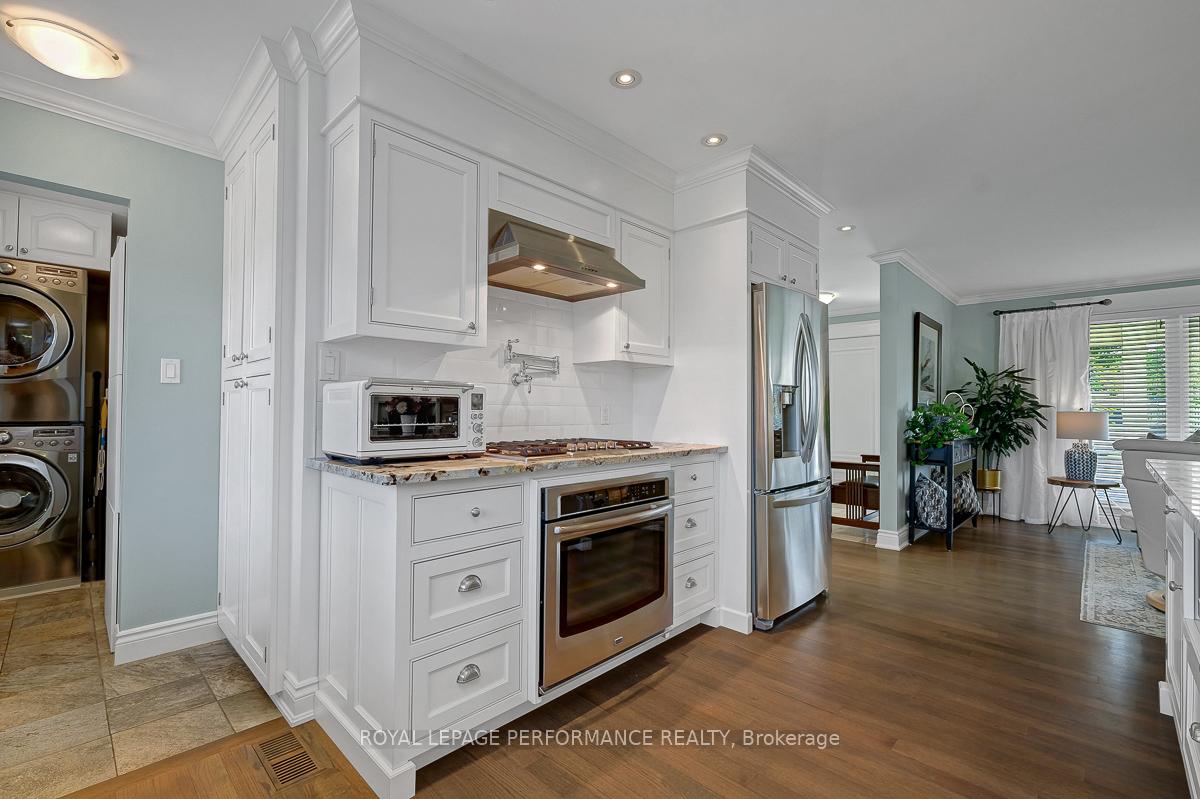 Photo 8 of 3 Parkland Crescent, Ottawa, Arlington Woods — HOMEH