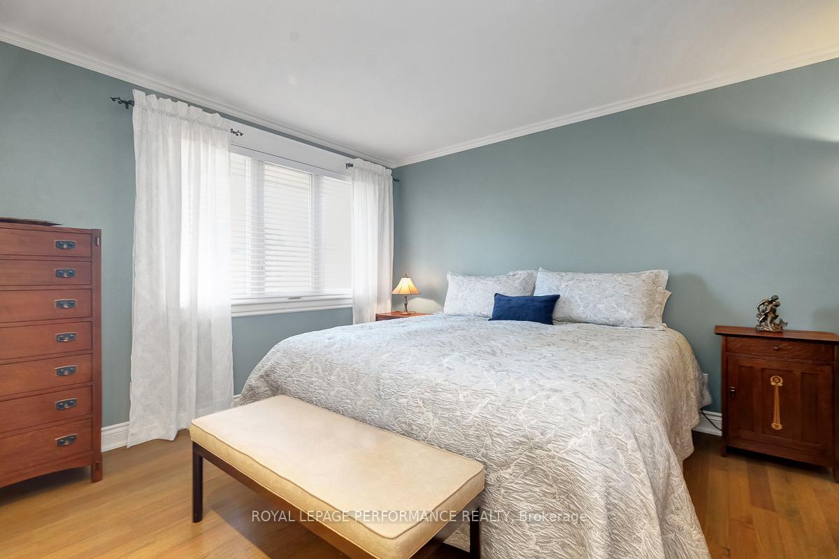 Photo 12 of 3 Parkland Crescent, Ottawa, Arlington Woods — HOMEH