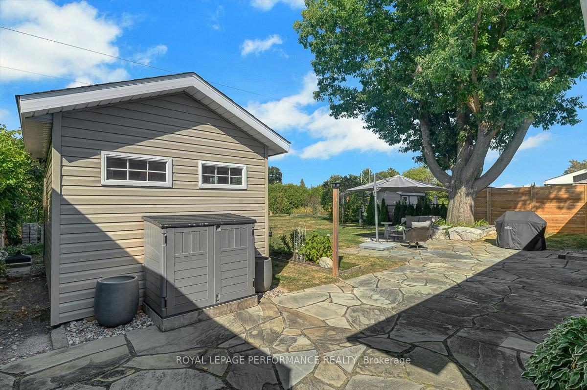 Photo 28 of 3 Parkland Crescent, Ottawa, Arlington Woods — HOMEH