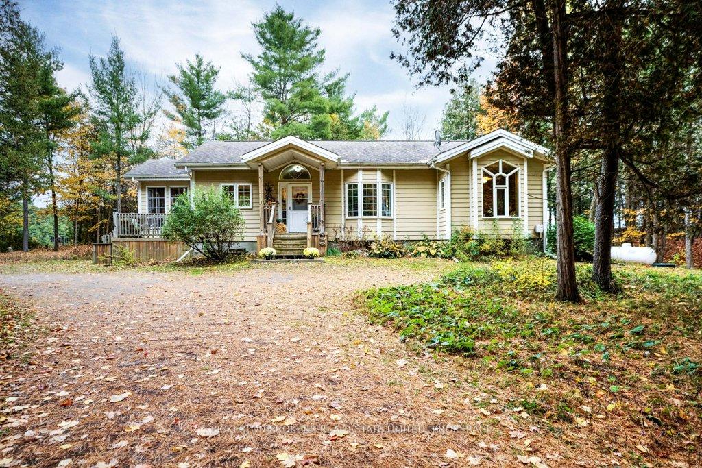 Photo 11 of 252 D LB2 Coons Road E, Rideau Lakes, Rideau Lakes (Bastard) Twp — HOMEH