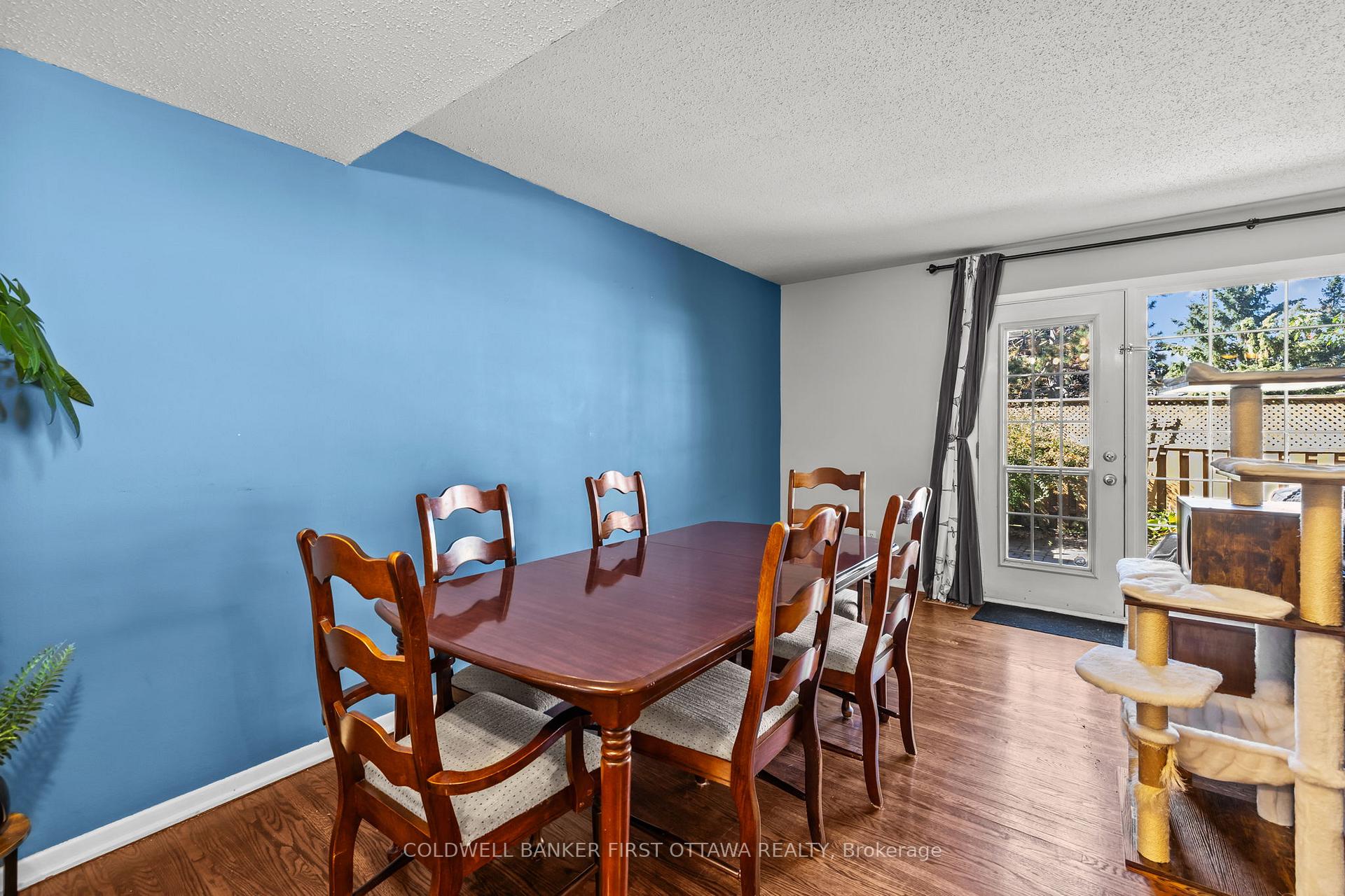 Photo 14 of 113 Monterey Drive, Ottawa, Leslie Park — HOMEH