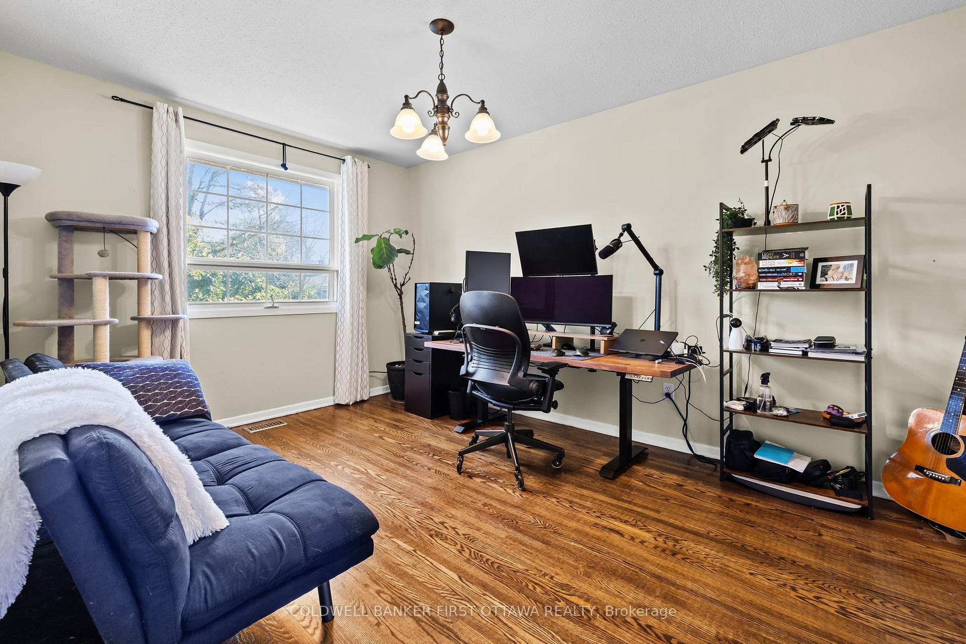 Photo 22 of 113 Monterey Drive, Ottawa, Leslie Park — HOMEH