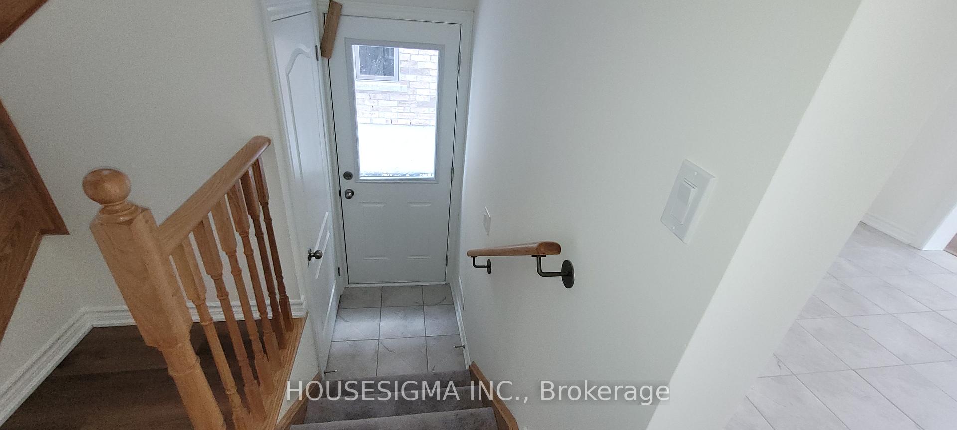 Photo 8 of 136 Robin Trail, Scugog, Port Perry — HOMEH
