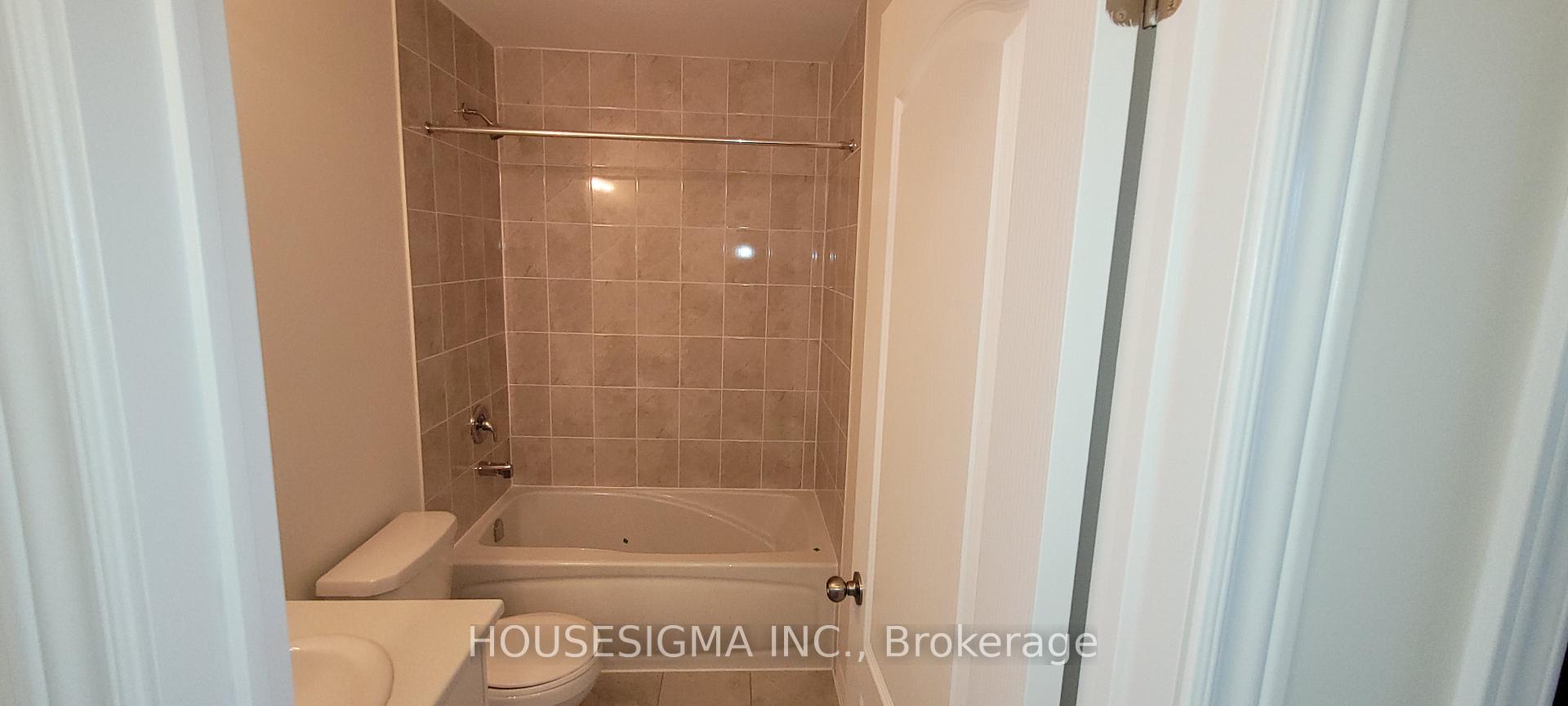 Photo 16 of 136 Robin Trail, Scugog, Port Perry — HOMEH