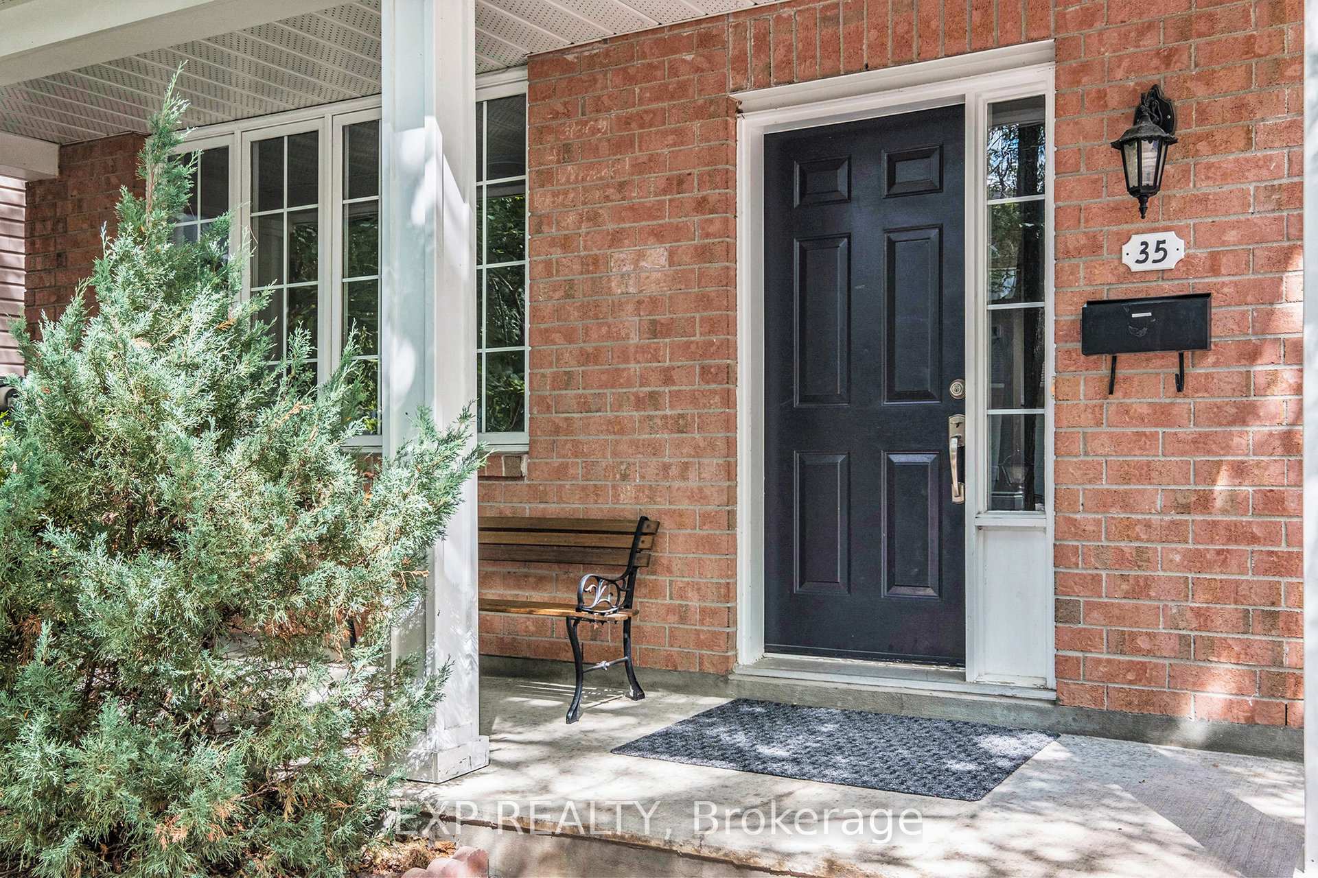 Photo 3 of 35 Mattamy Place, Ottawa, Centrepointe — HOMEH