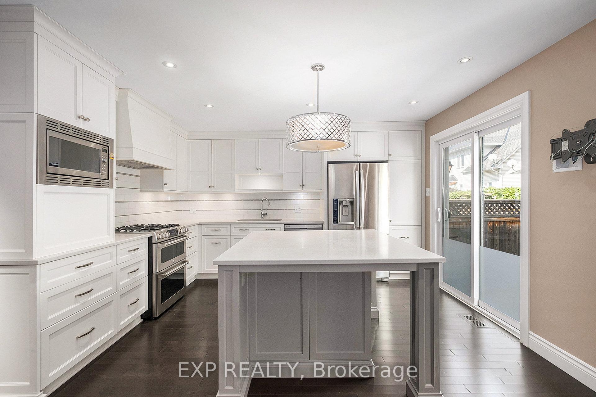 Photo 11 of 35 Mattamy Place, Ottawa, Centrepointe — HOMEH
