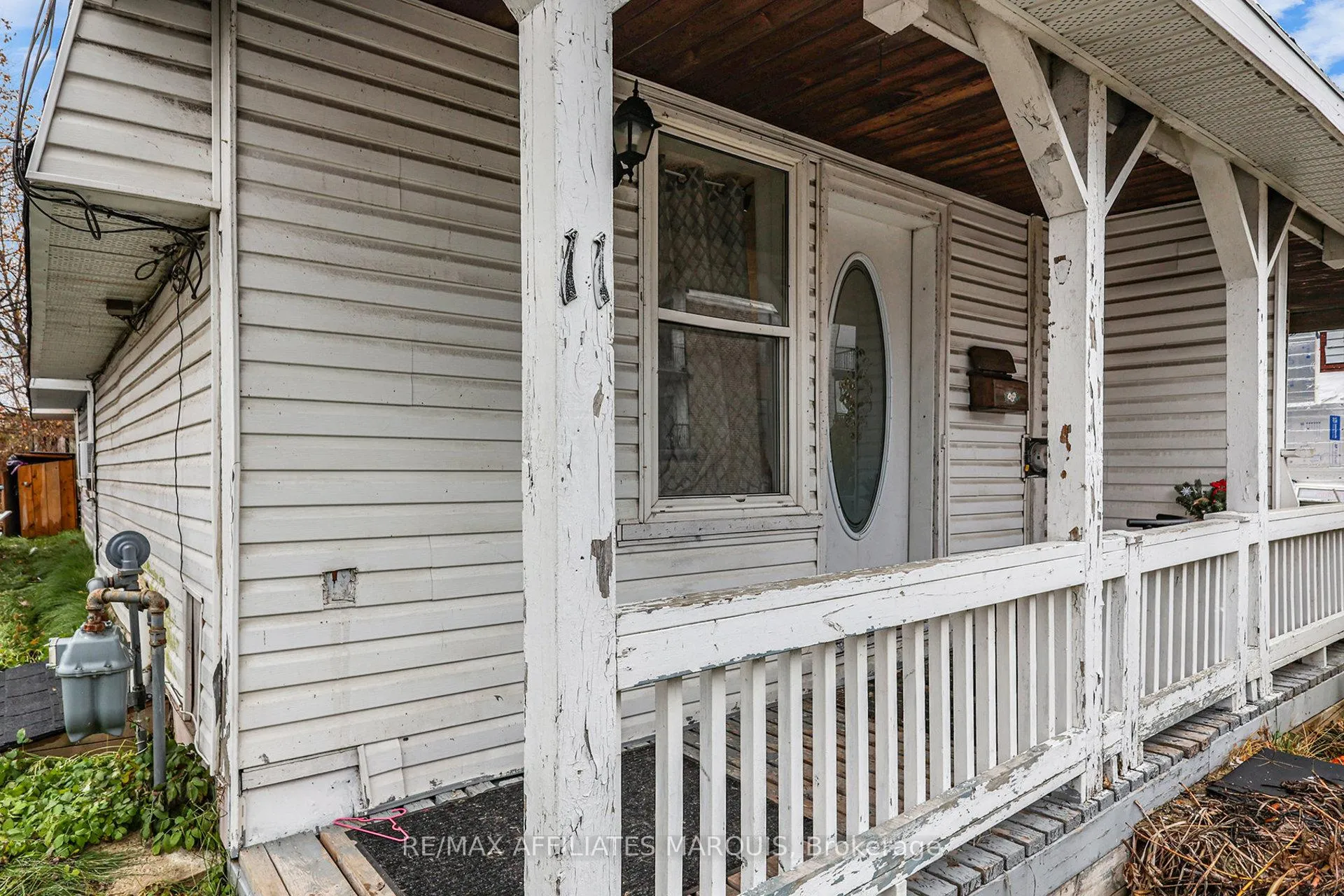 Photo 4 of 11-13 Bay Street S, Smiths Falls — HOMEH