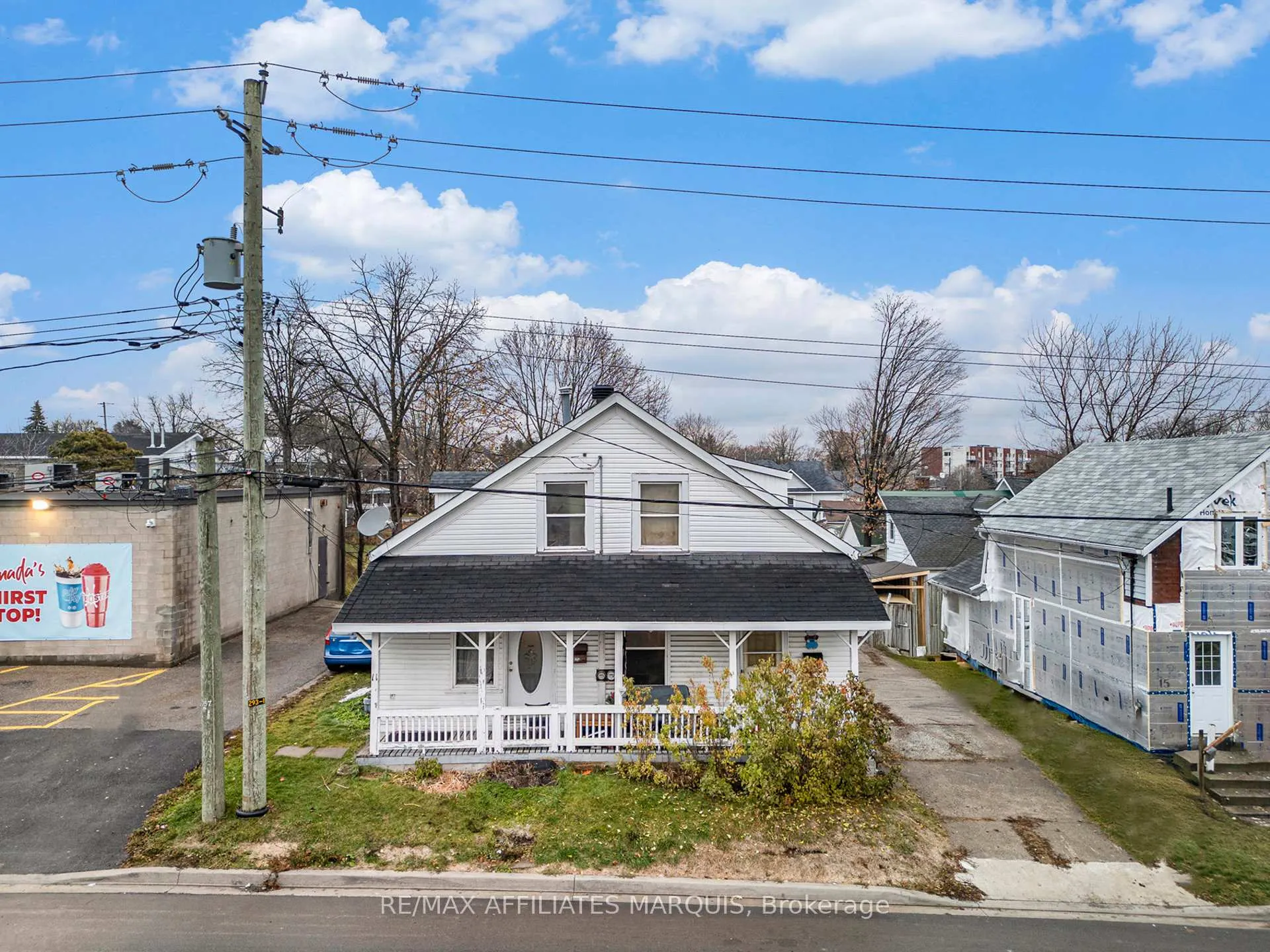 Photo 7 of 11-13 Bay Street S, Smiths Falls — HOMEH