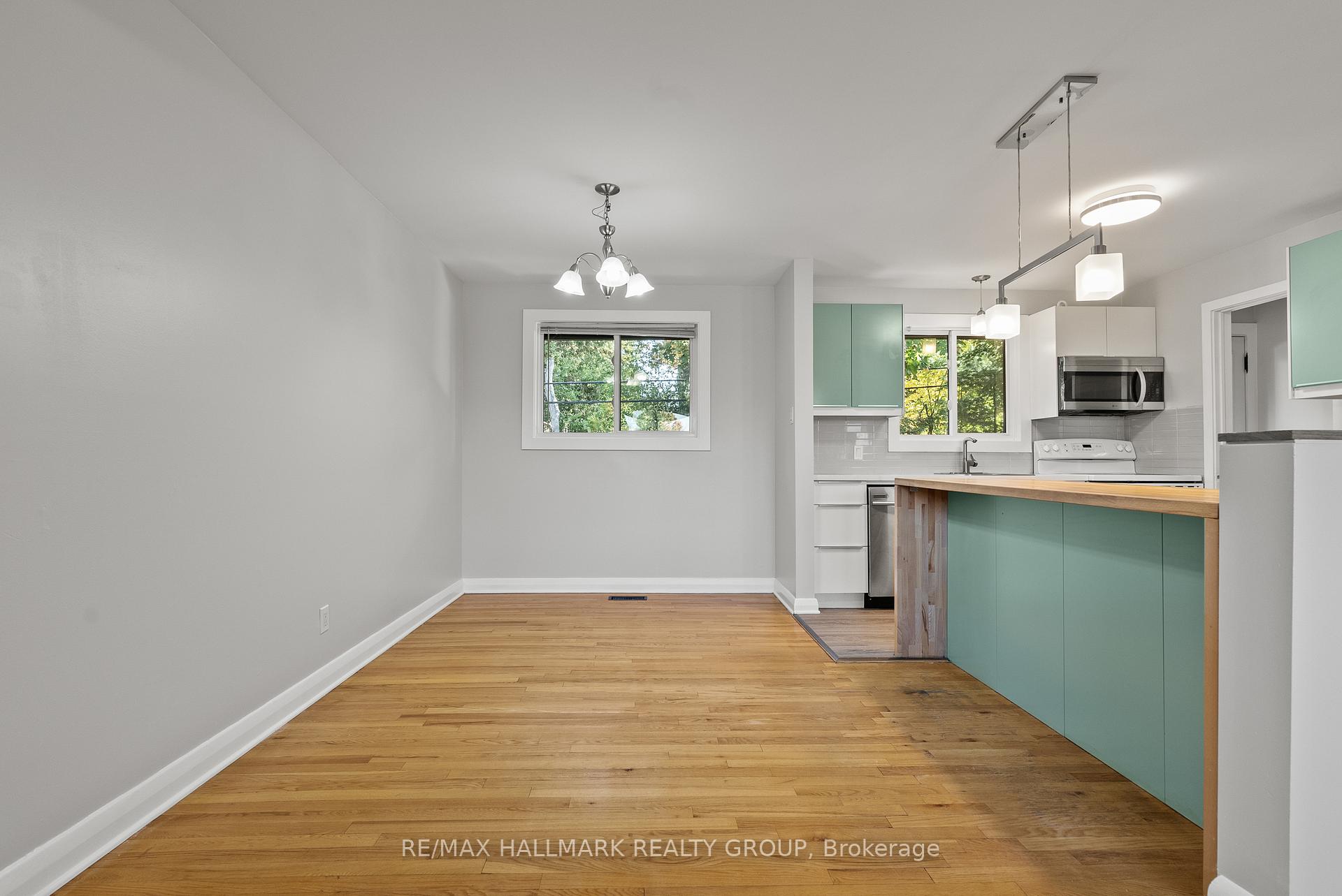Photo 9 of 9 Newhaven Street, Ottawa, Manordale — HOMEH