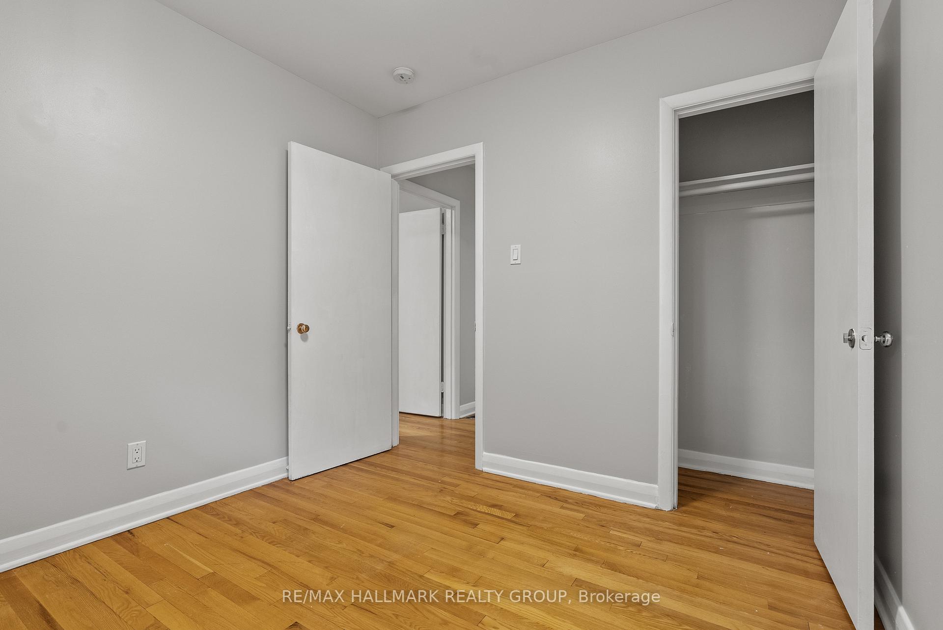 Photo 22 of 9 Newhaven Street, Ottawa, Manordale — HOMEH