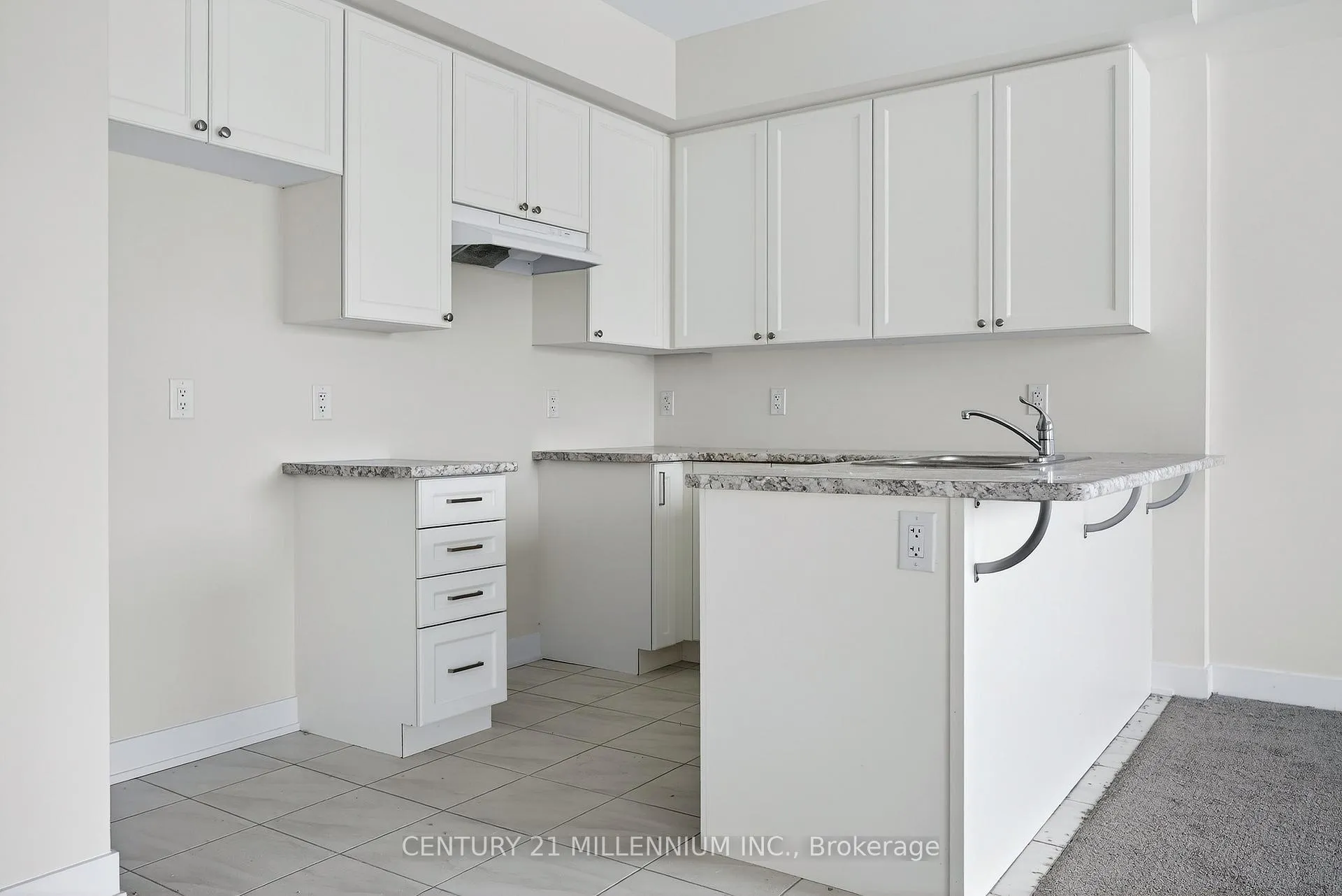 Photo 4 of 102 Walden Drive, Shelburne — HOMEH
