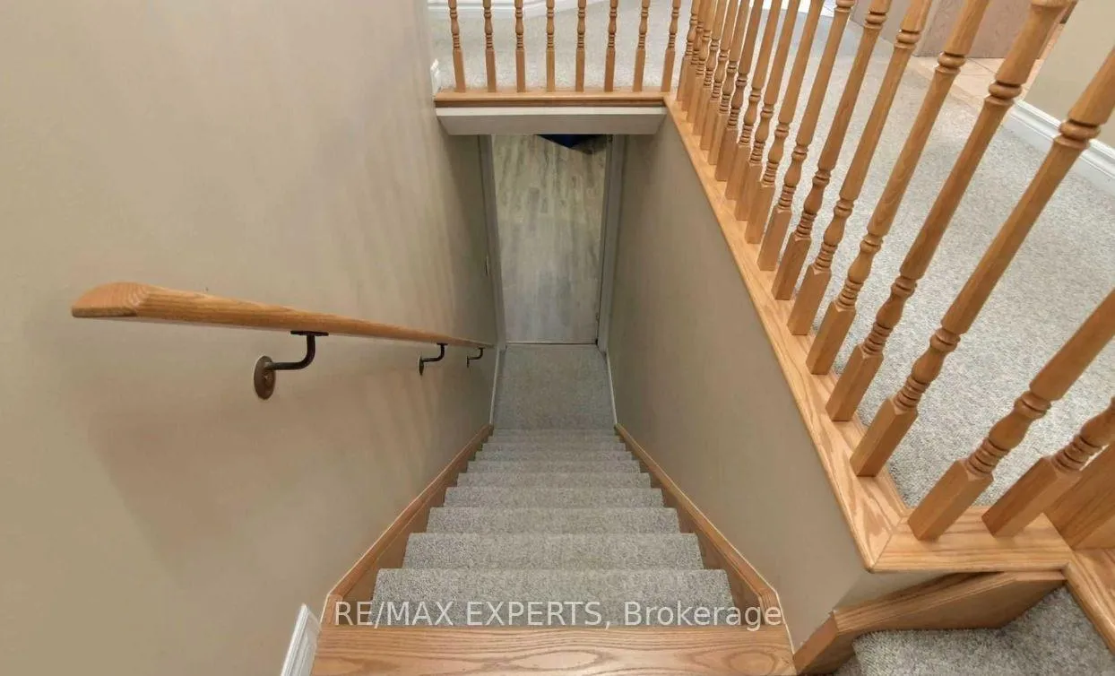 Photo 4 of 333 Berry Street, Shelburne — HOMEH