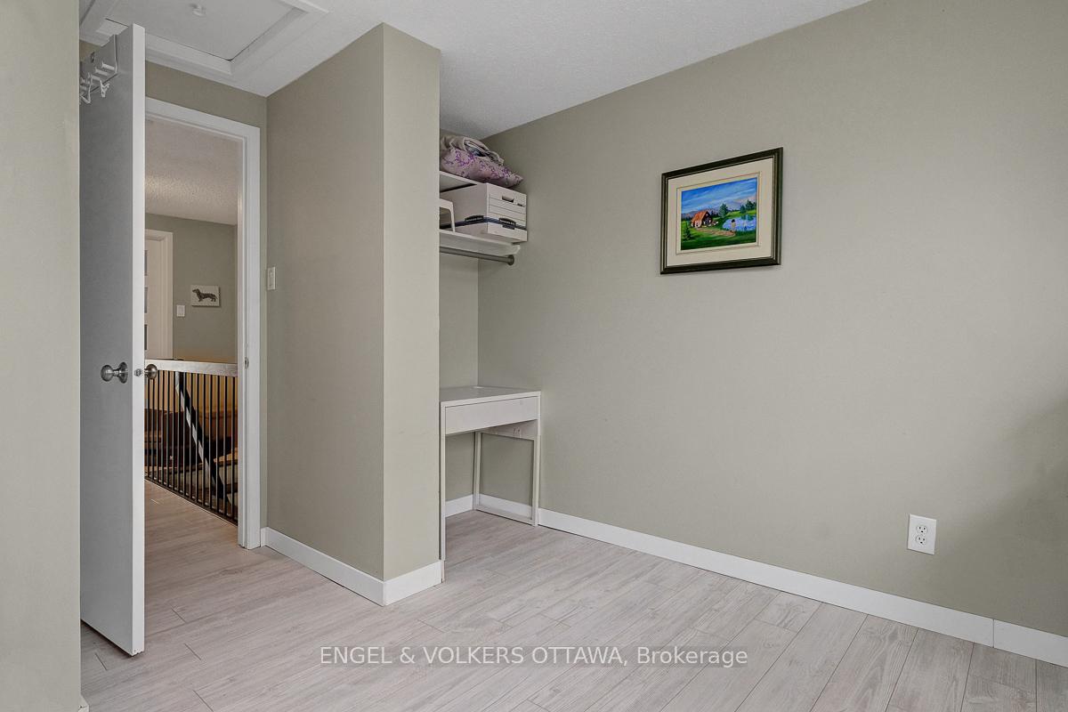 Photo 30 of 30 Sovereign Avenue, Ottawa, Craig Henry/Woodvale — HOMEH