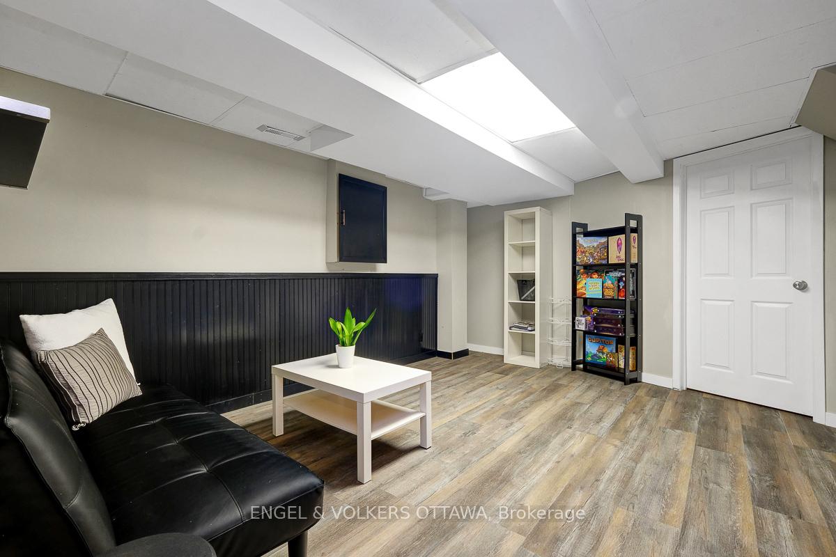 Photo 32 of 30 Sovereign Avenue, Ottawa, Craig Henry/Woodvale — HOMEH