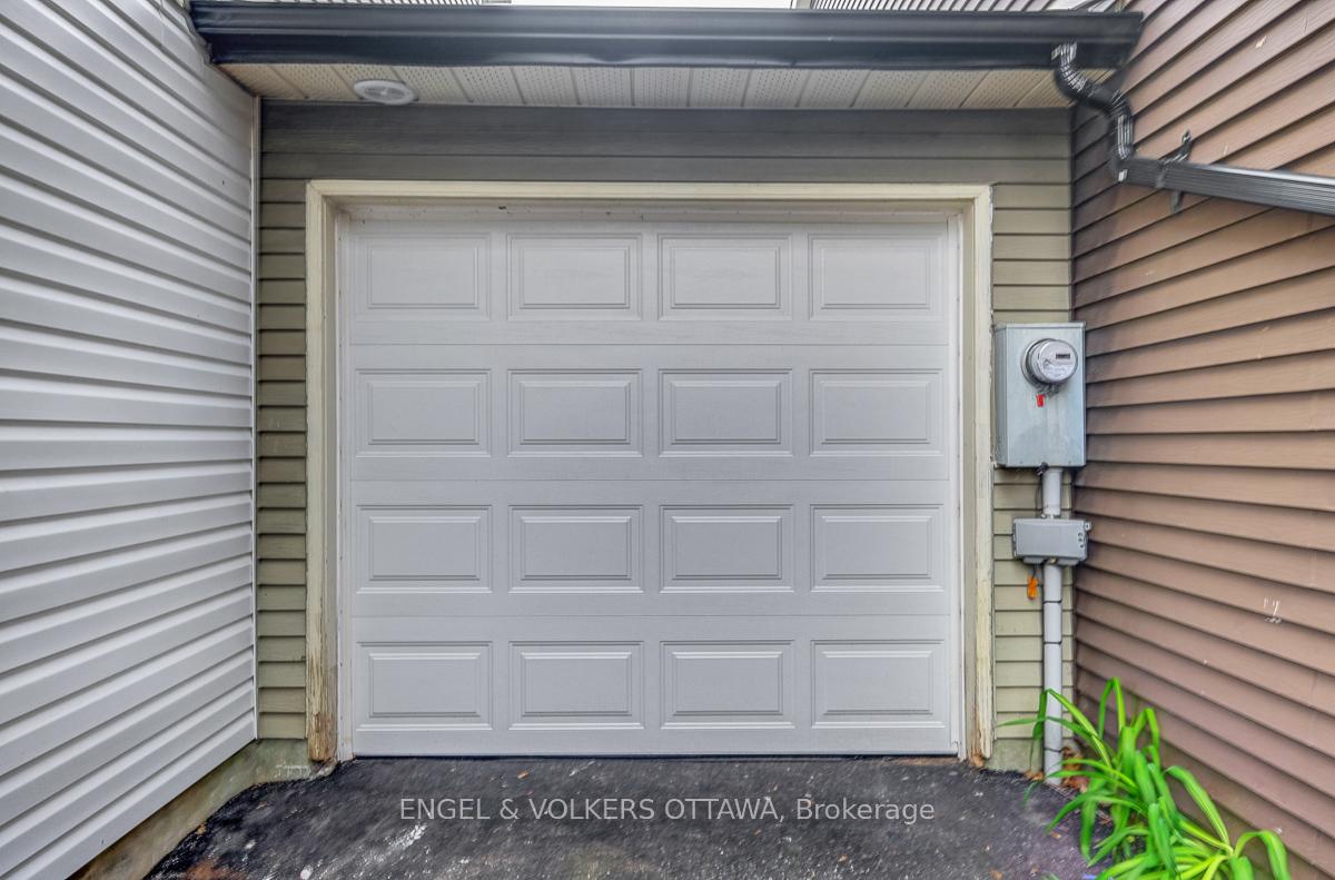 Photo 40 of 30 Sovereign Avenue, Ottawa, Craig Henry/Woodvale — HOMEH