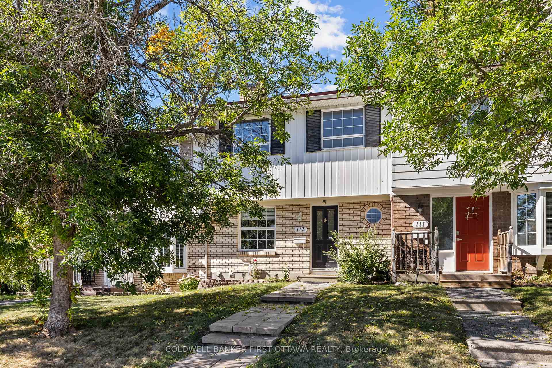 Front of 113 Monterey Drive