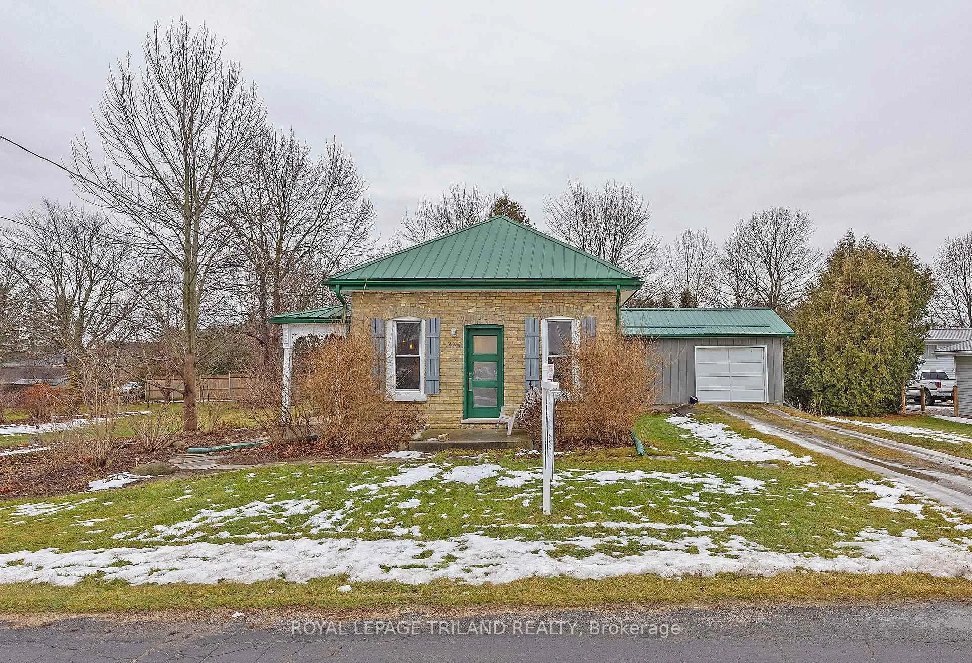Photo 1 of 9855 John Street N, Southwold, Shedden — HOMEH