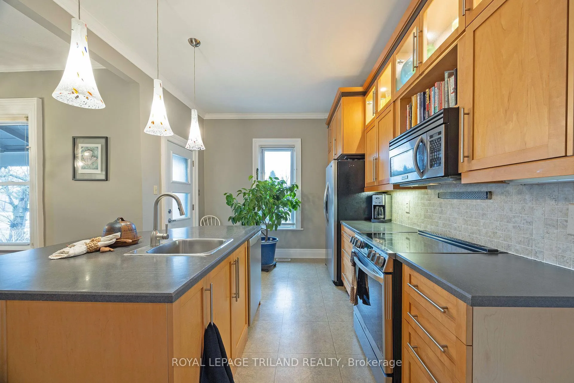 Photo 12 of 9855 John Street N, Southwold, Shedden — HOMEH