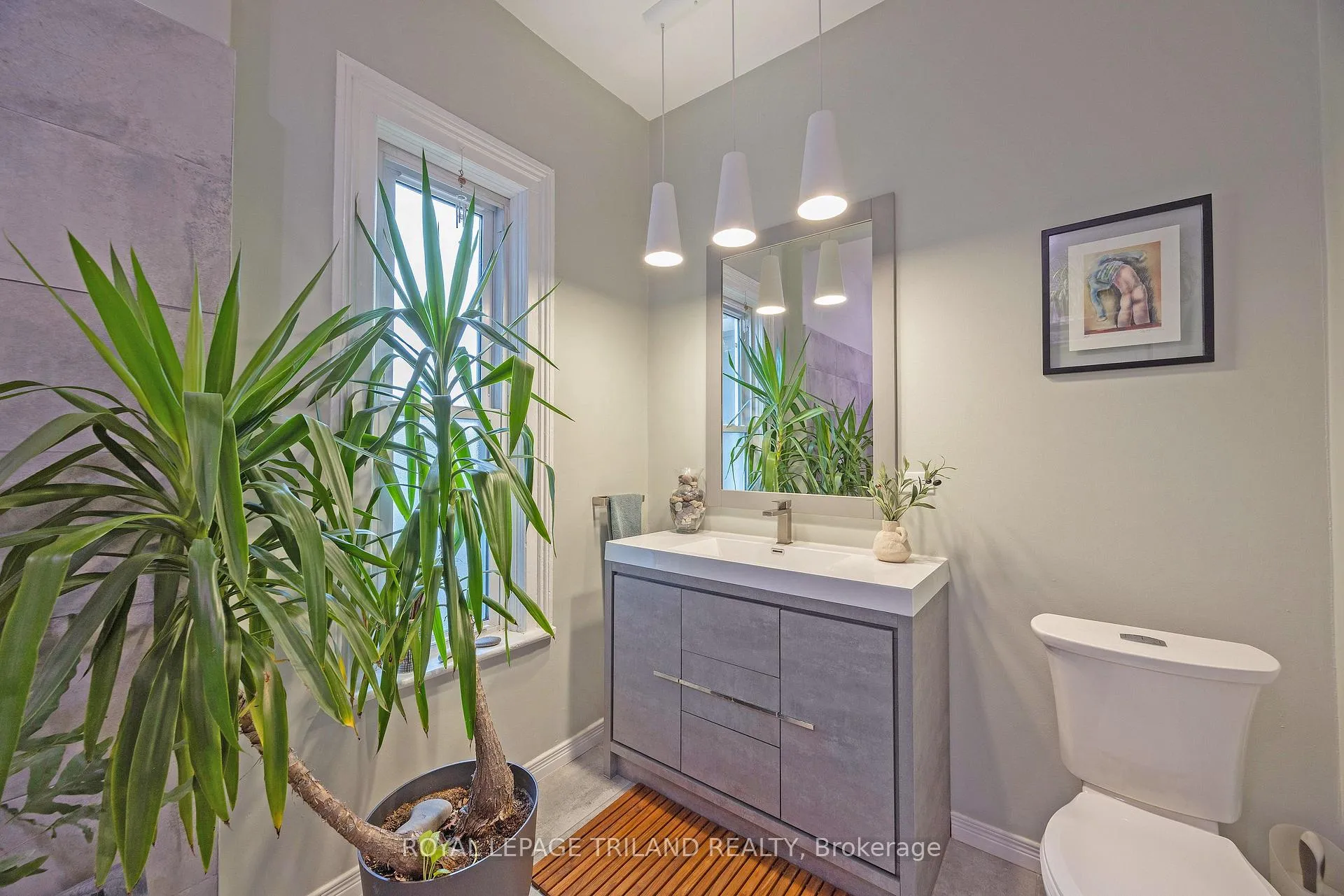 Photo 16 of 9855 John Street N, Southwold, Shedden — HOMEH