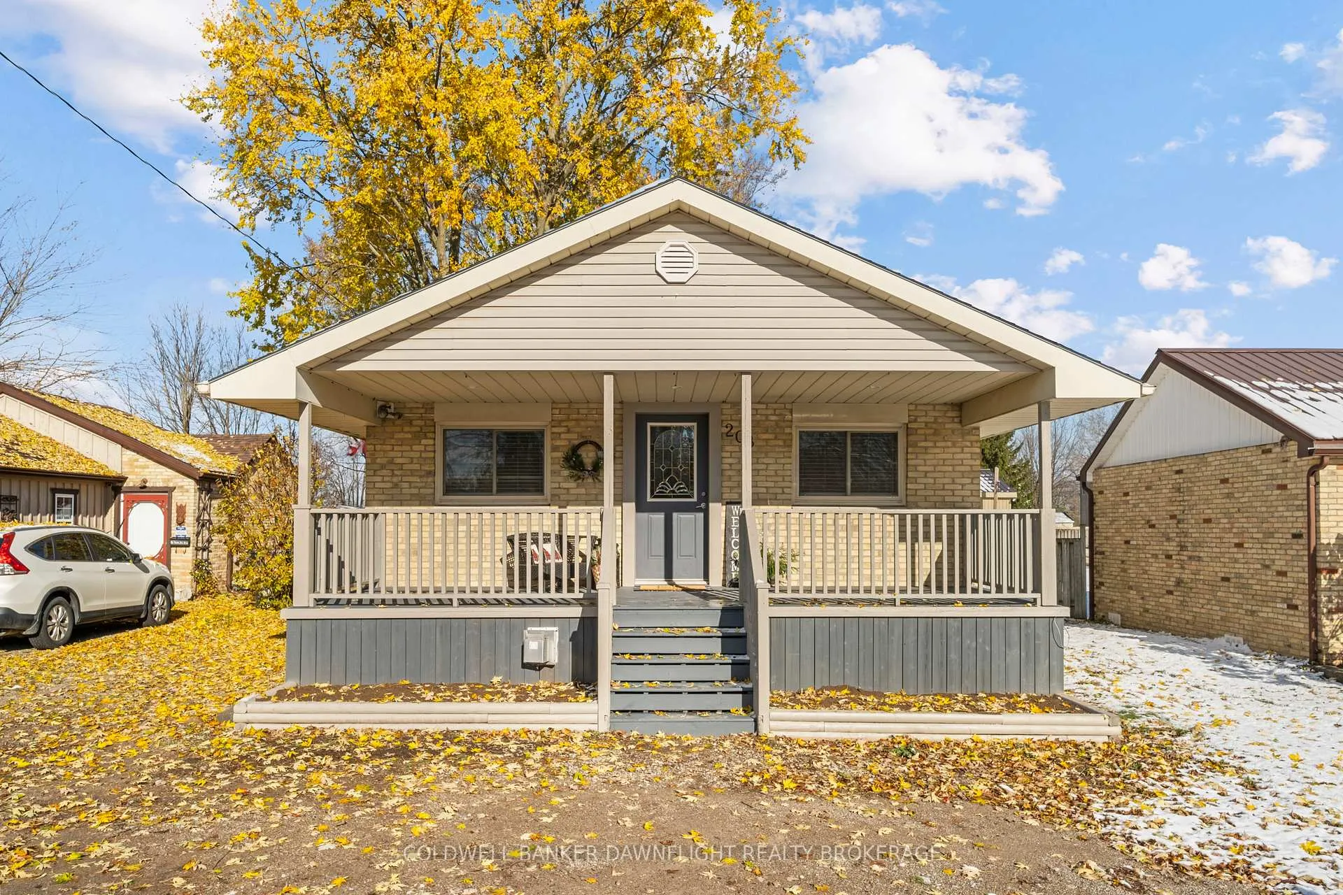 Photo 1 of 208 Victoria Avenue E, South Huron, Stephen — HOMEH