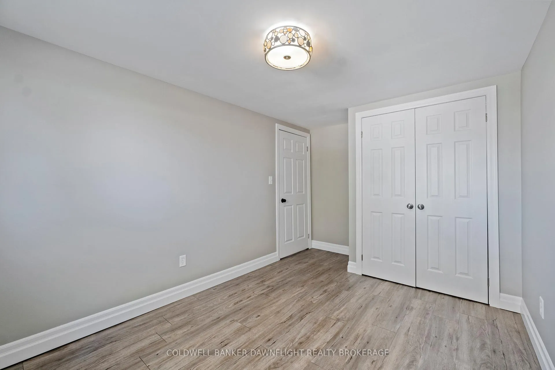 Photo 11 of 208 Victoria Avenue E, South Huron, Stephen — HOMEH