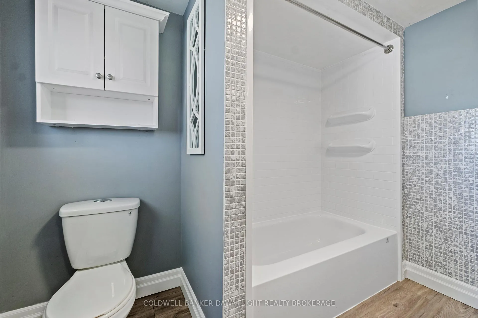 Photo 16 of 208 Victoria Avenue E, South Huron, Stephen — HOMEH