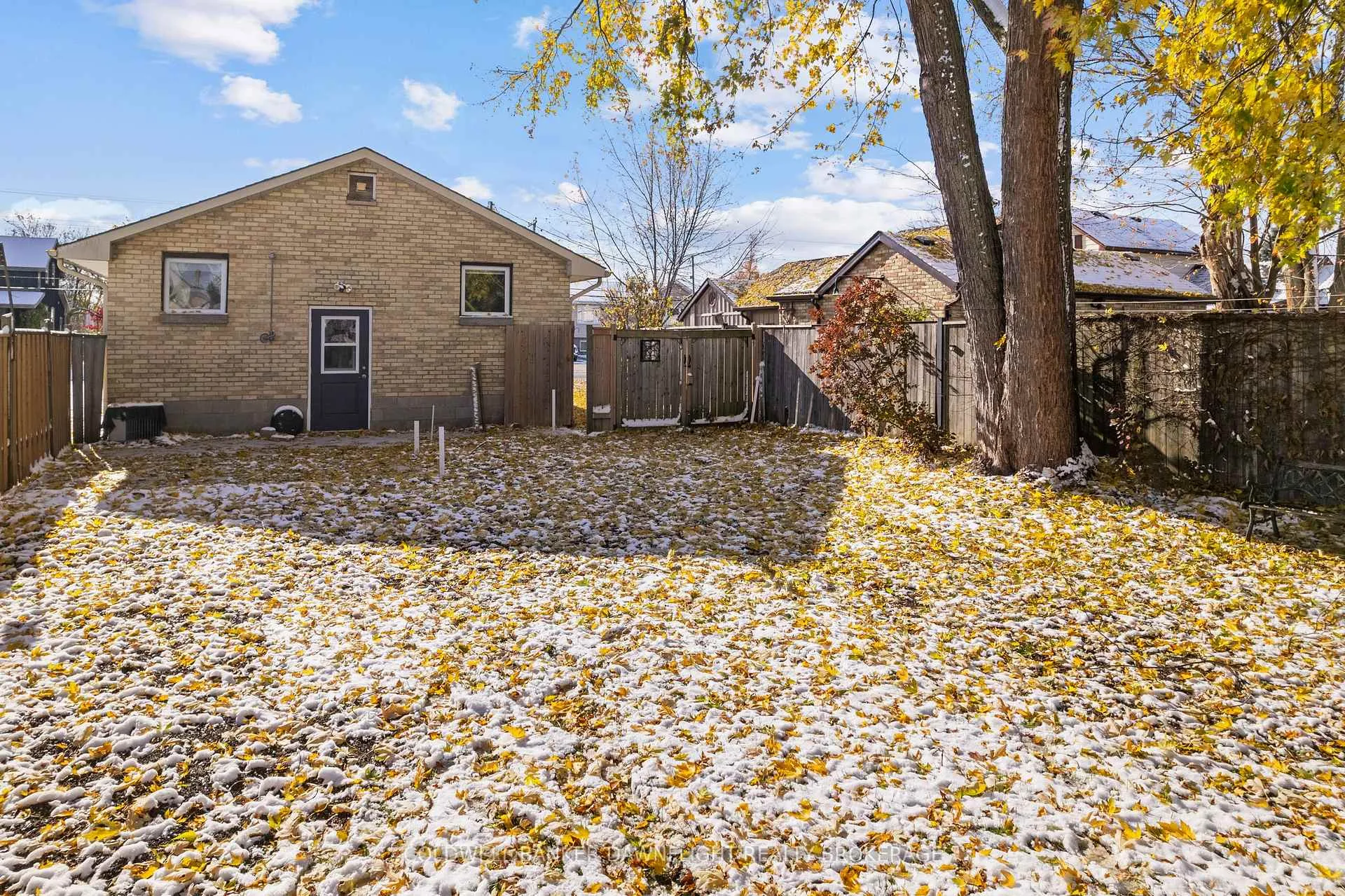 Photo 32 of 208 Victoria Avenue E, South Huron, Stephen — HOMEH