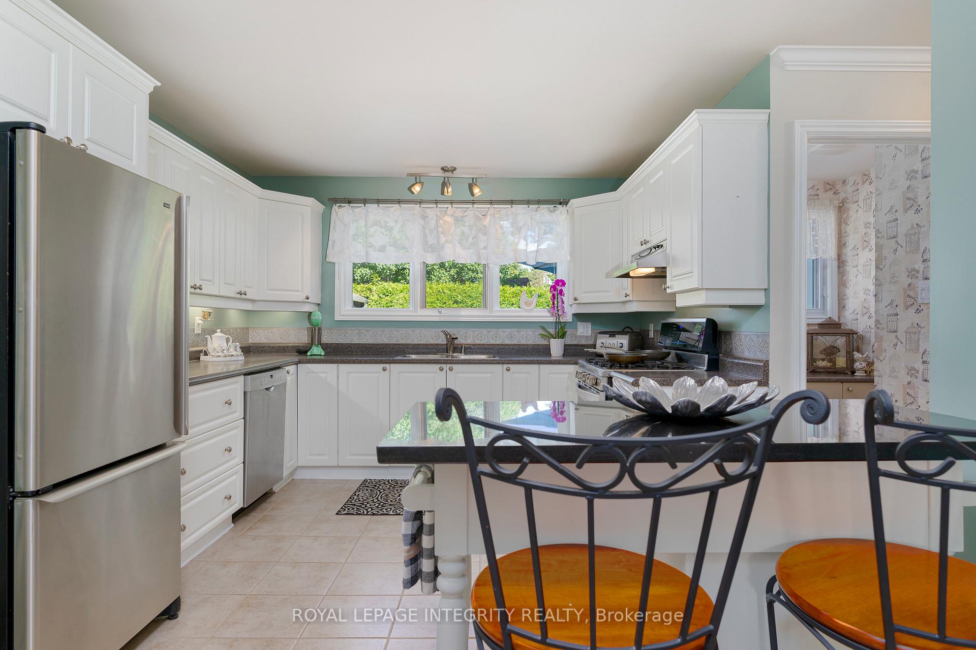 Photo 12 of 25 Higgins Road, Ottawa, Briargreen — HOMEH